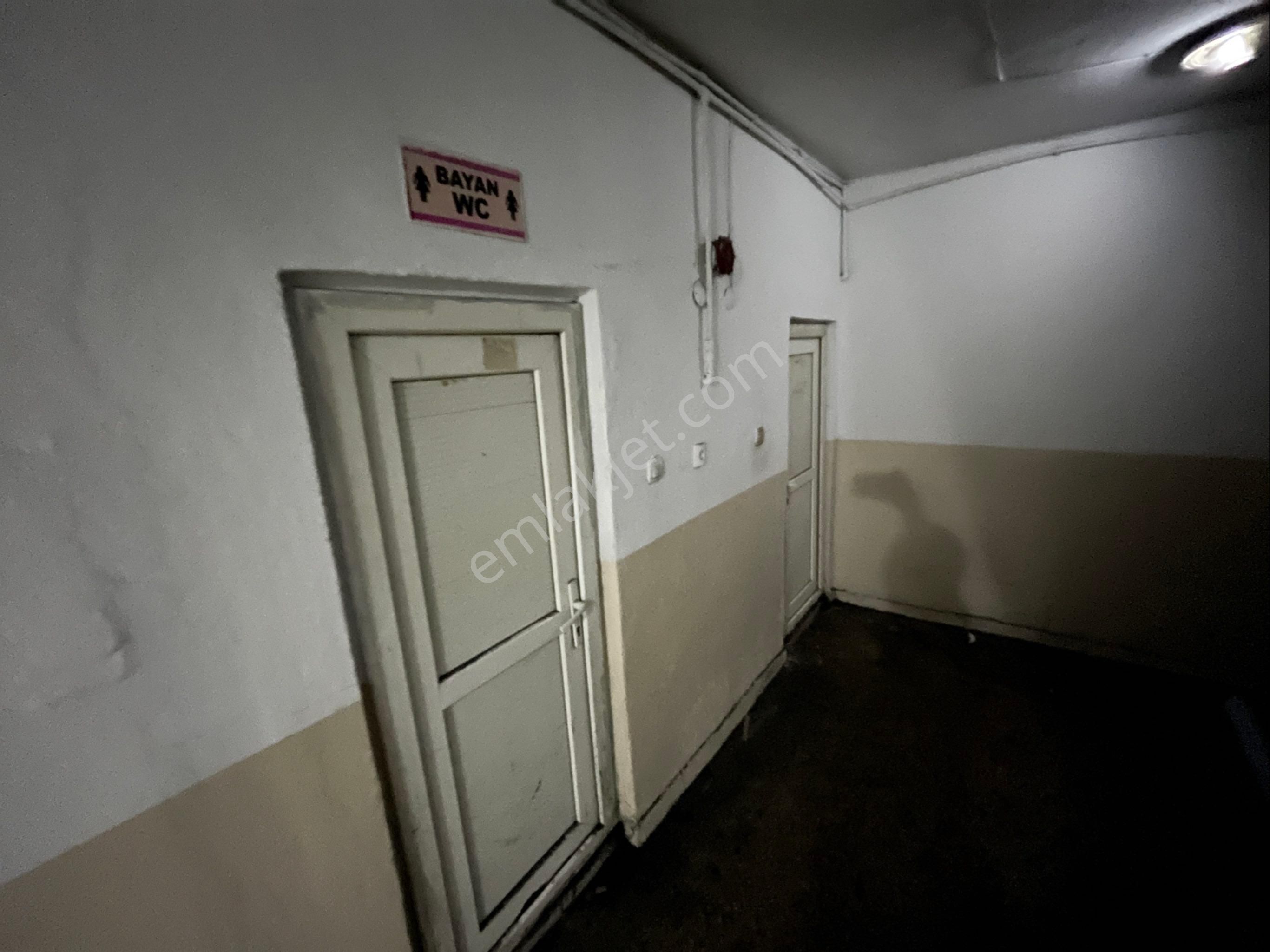 Aydın İnş. İş Hanında 300m2 3.kat 40 Bin Kira Getirili Dükkan - Görsel 3