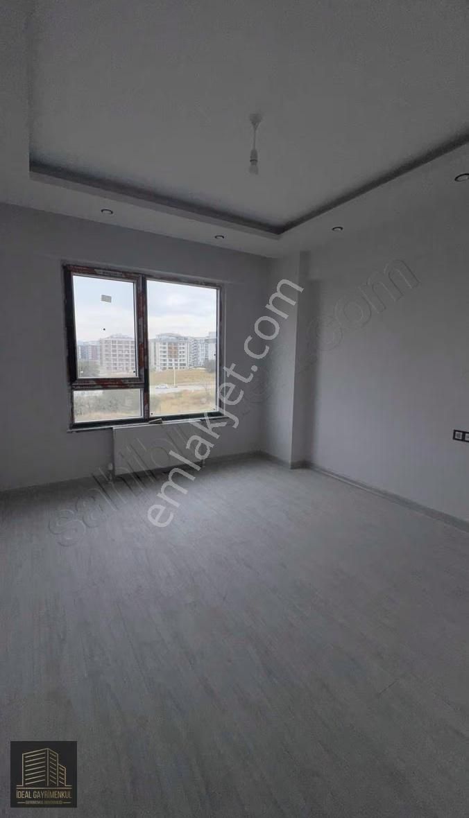 Karacaörende Site İçi Arakat Satılık 3+1 Lüks Daire - Görsel 2