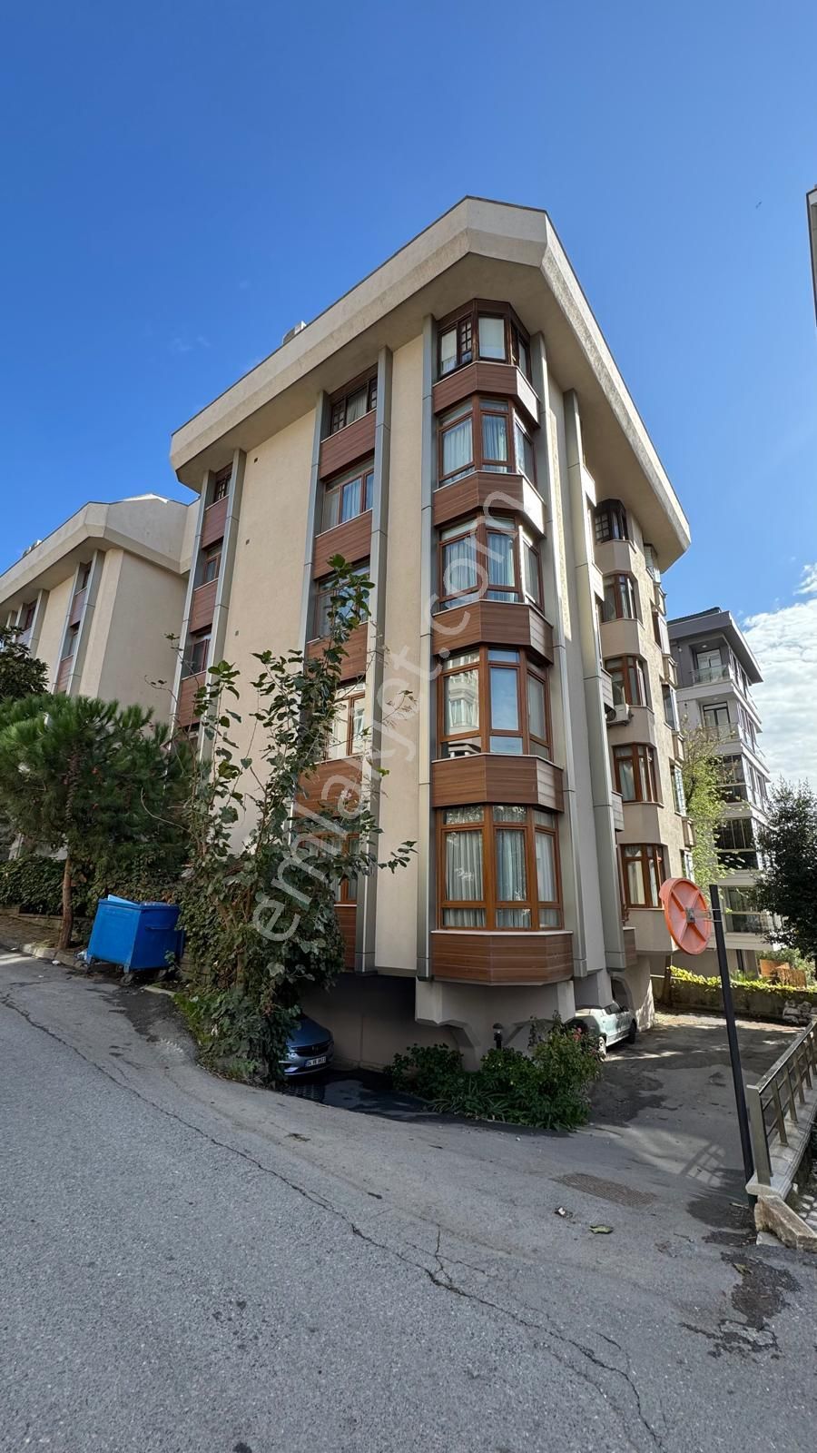 Acıbadem 'de Merkezi Konumda Asansörlü 4+1 Satılık Daire - Görsel 22