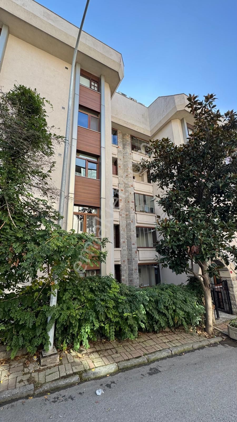 Acıbadem 'de Merkezi Konumda Asansörlü 4+1 Satılık Daire - Görsel 21