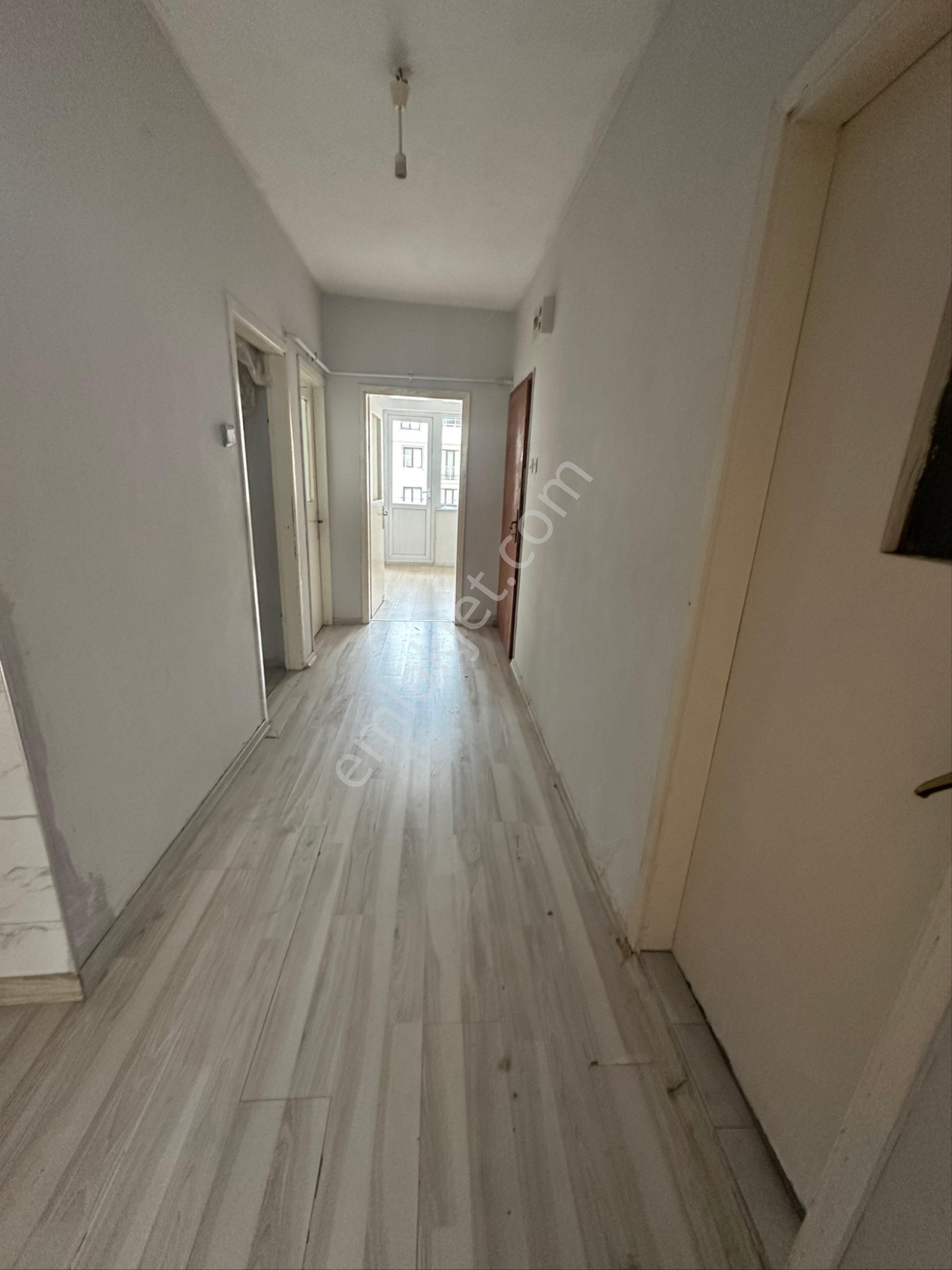 Küçük Emlaktan Gemlik Çarşı Merkezde Satılık Arakat - Görsel 7