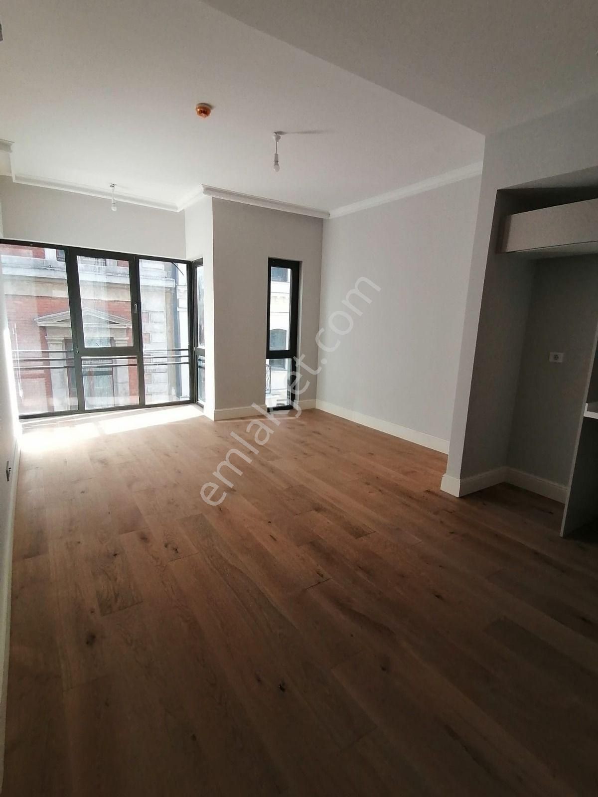 Taksim 360 Residence Satılık 1+1 - Görsel 17