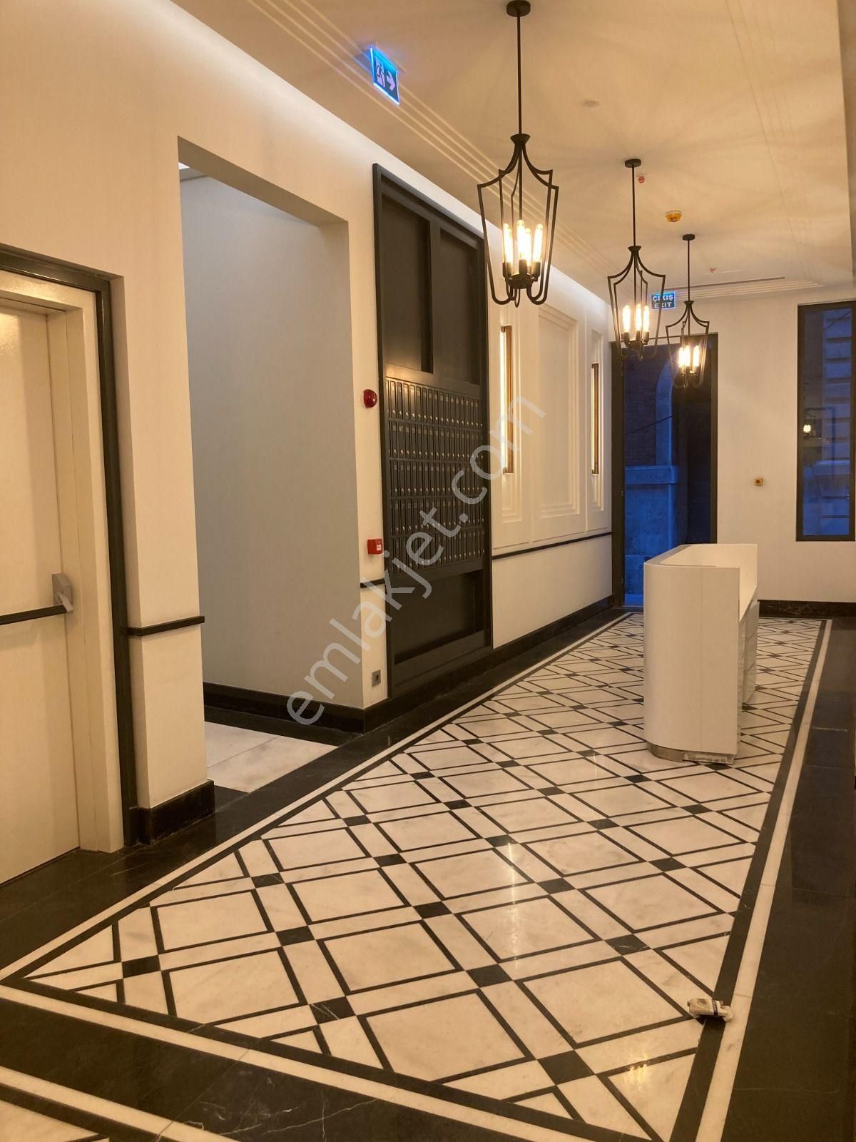 Taksim 360 Residence Satılık 1+1 - Görsel 11
