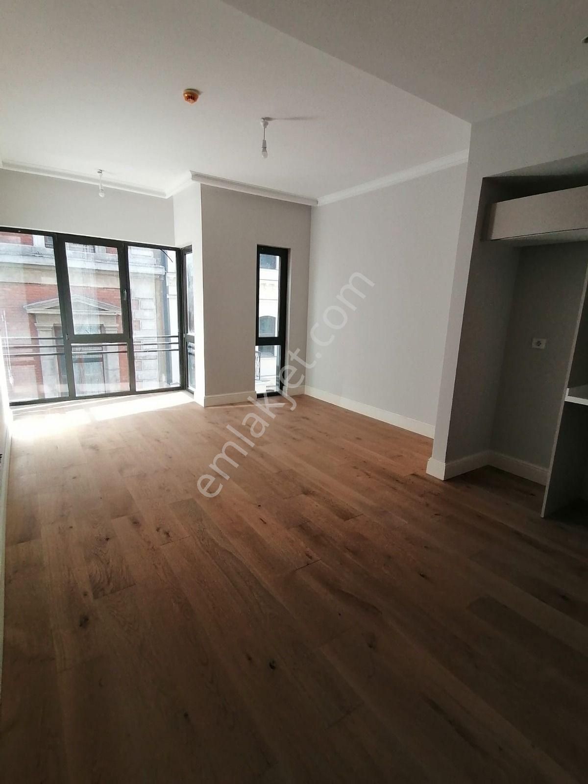 Taksim 360 Residence Satılık 1+1 - Görsel 7