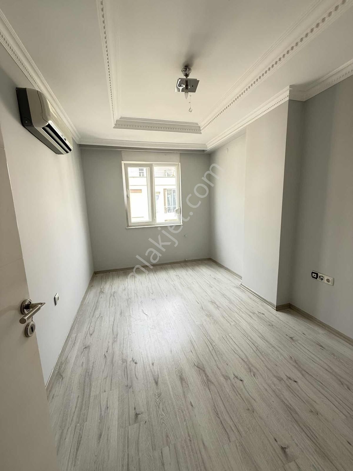 Güzeloba Satılık 3+1 Geniş Daire - Görsel 7