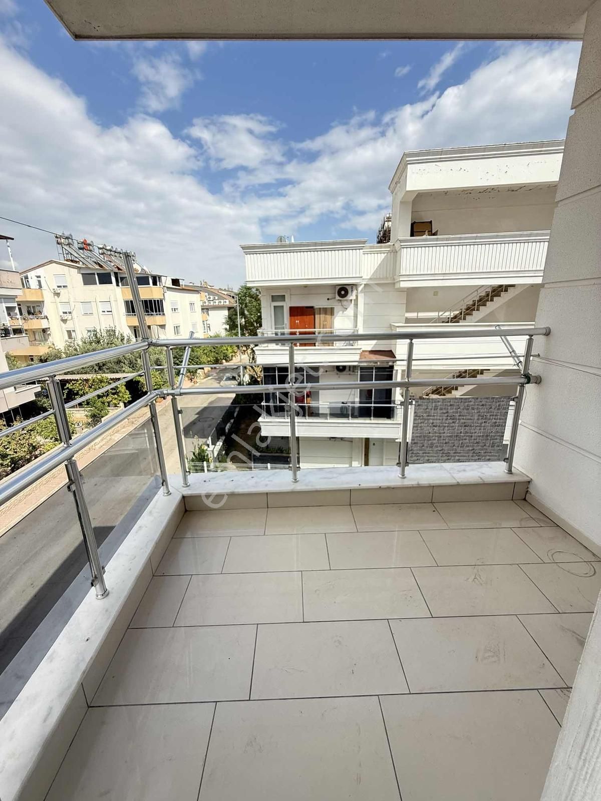 Güzeloba Satılık 3+1 Geniş Daire - Görsel 19