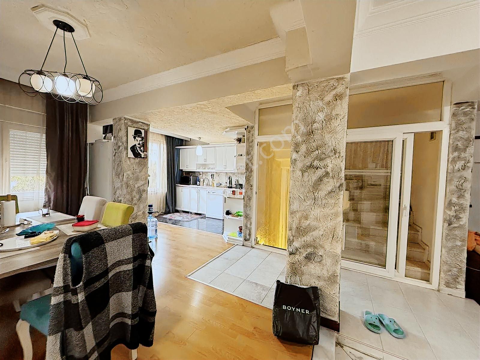 Güzeloba Güzelbağda Daire Fiyatına Mustakil Satılık Villa - Görsel 19