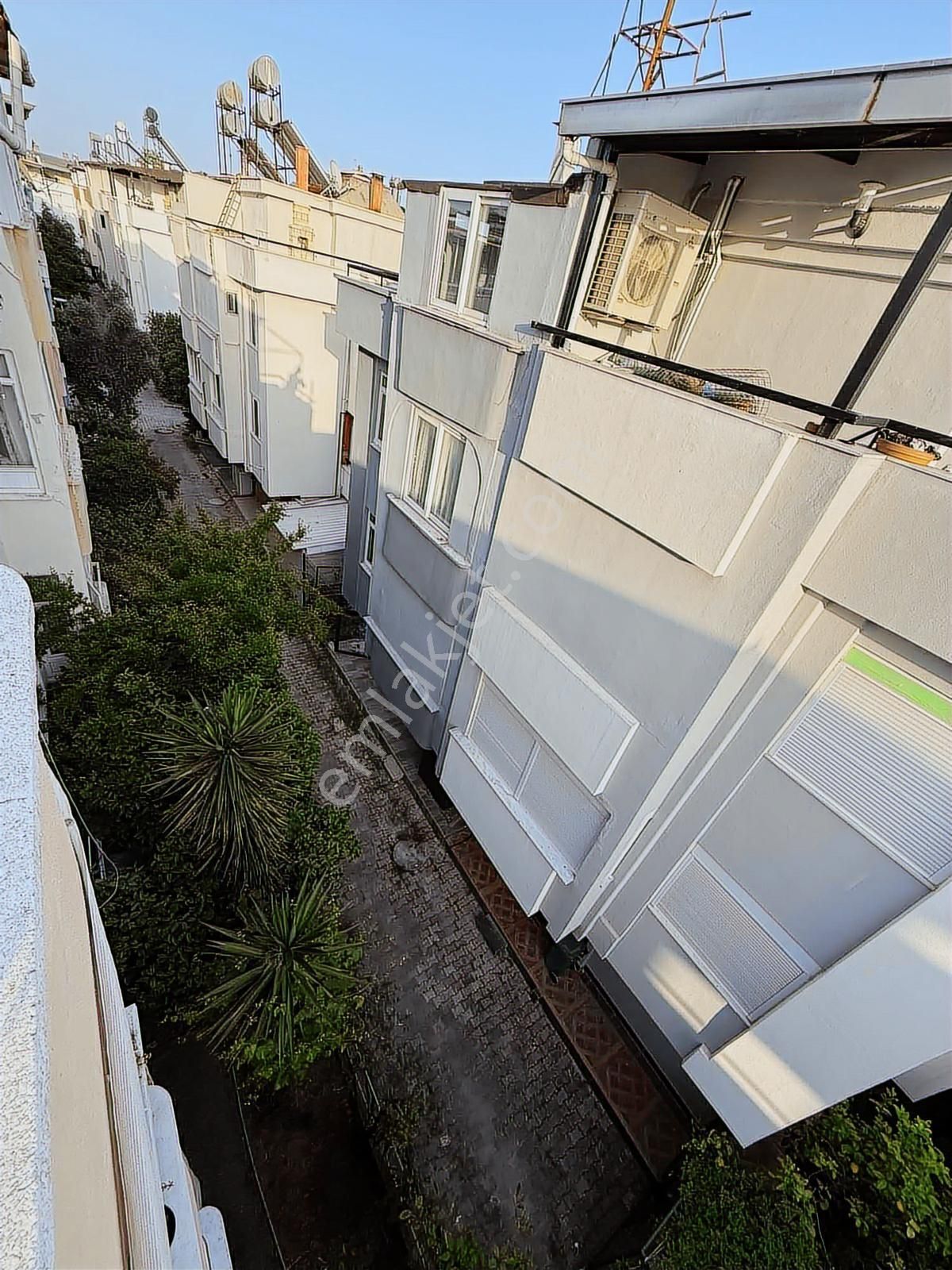 Güzeloba Güzelbağda Daire Fiyatına Mustakil Satılık Villa - Görsel 27