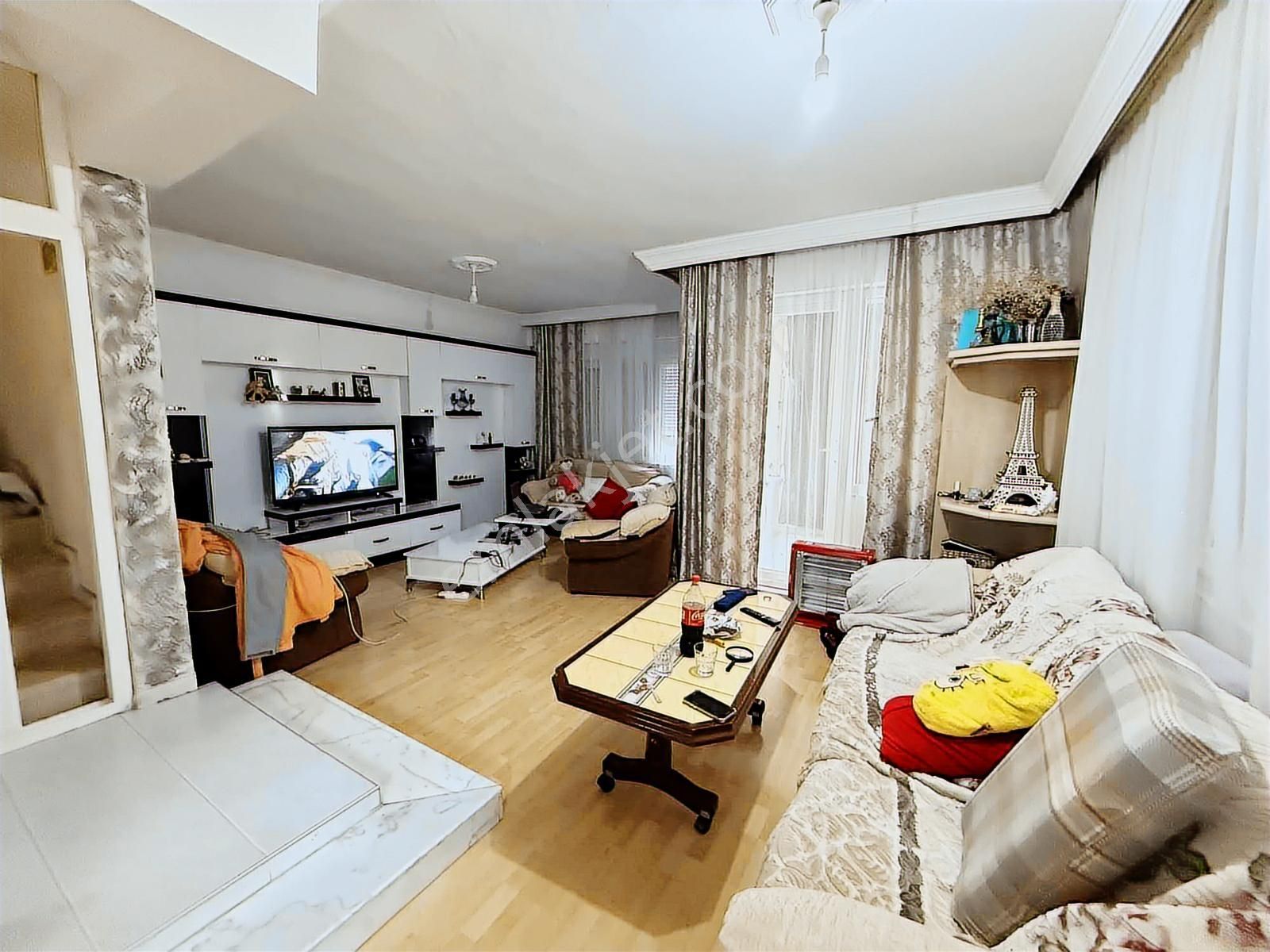 Güzeloba Güzelbağda Daire Fiyatına Mustakil Satılık Villa - Görsel 16