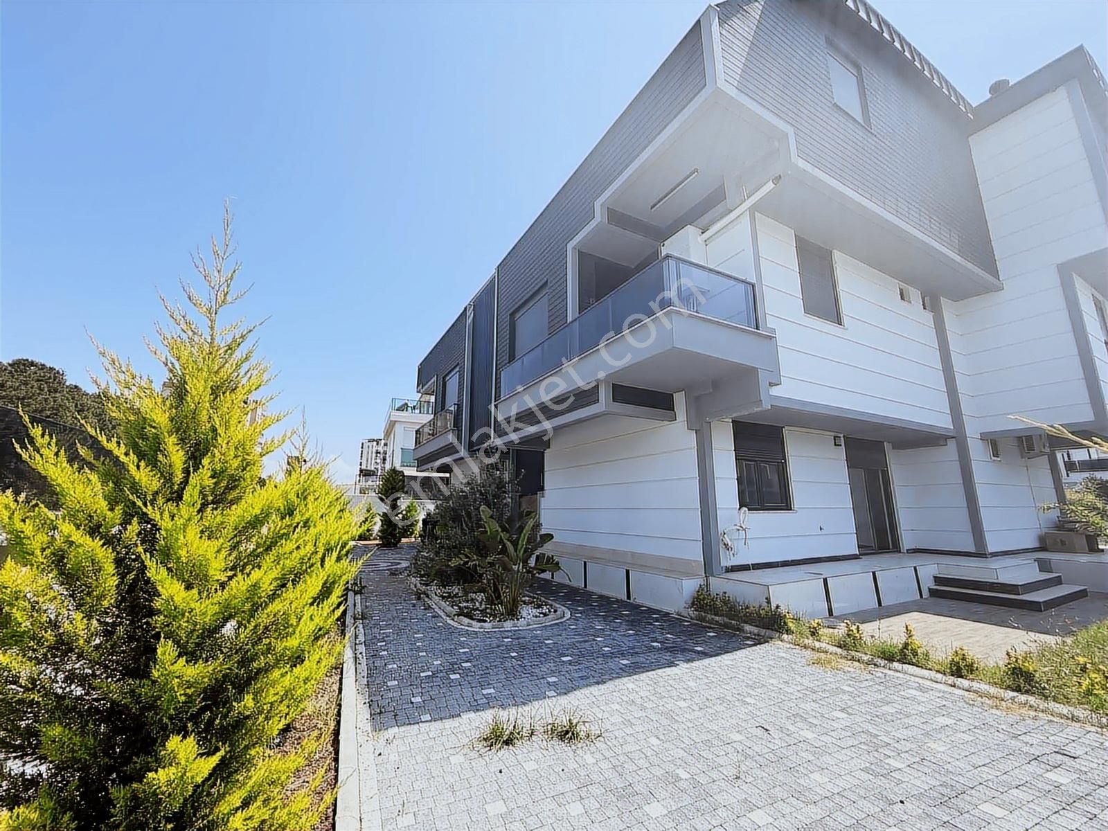 Güzelobada Bahçe Kullanımlı Doğalgazlı Satılık Sıfır 1+1 Daire - Görsel 13