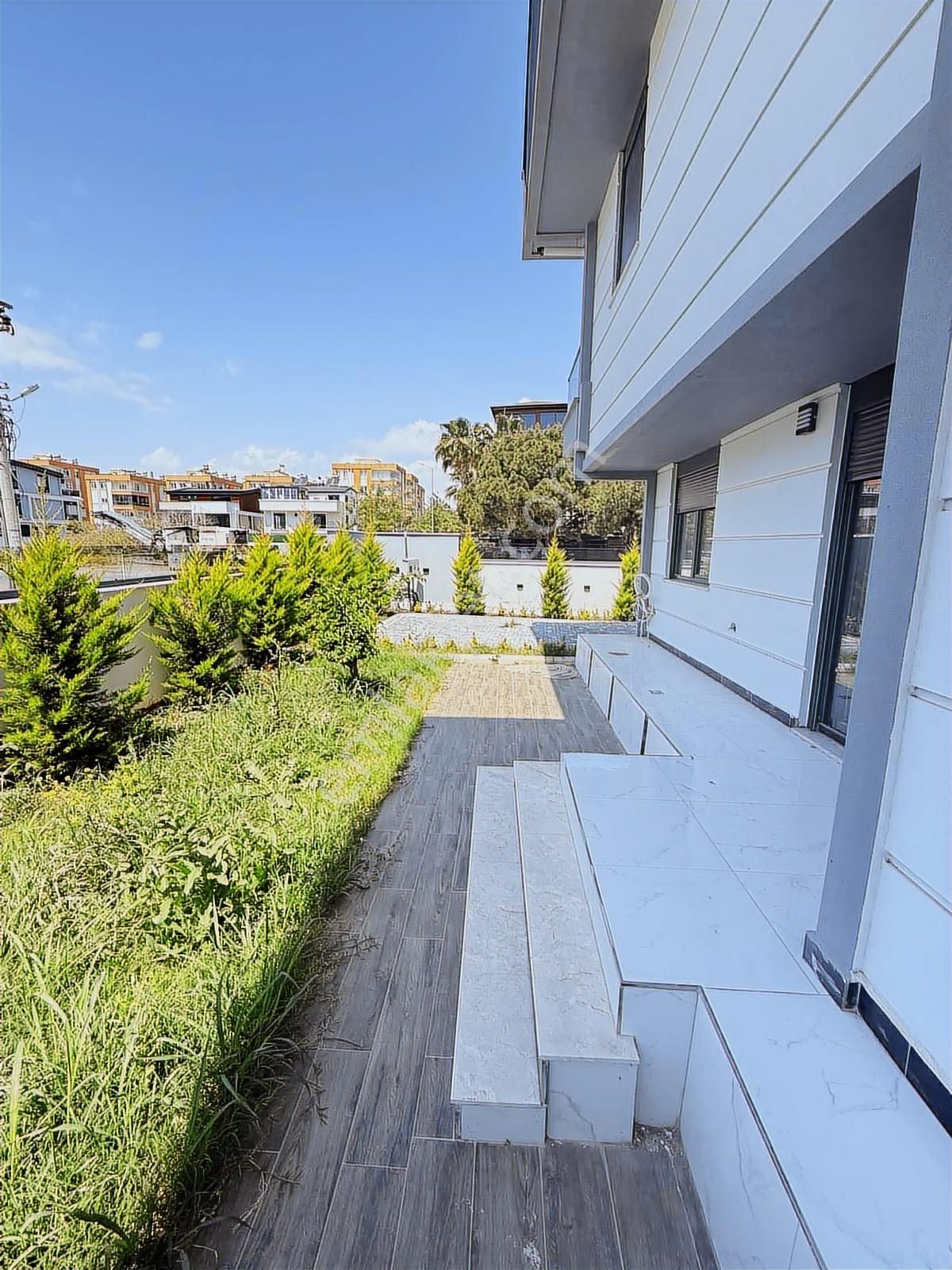 Güzelobada Bahçe Kullanımlı Doğalgazlı Satılık Sıfır 1+1 Daire - Görsel 14