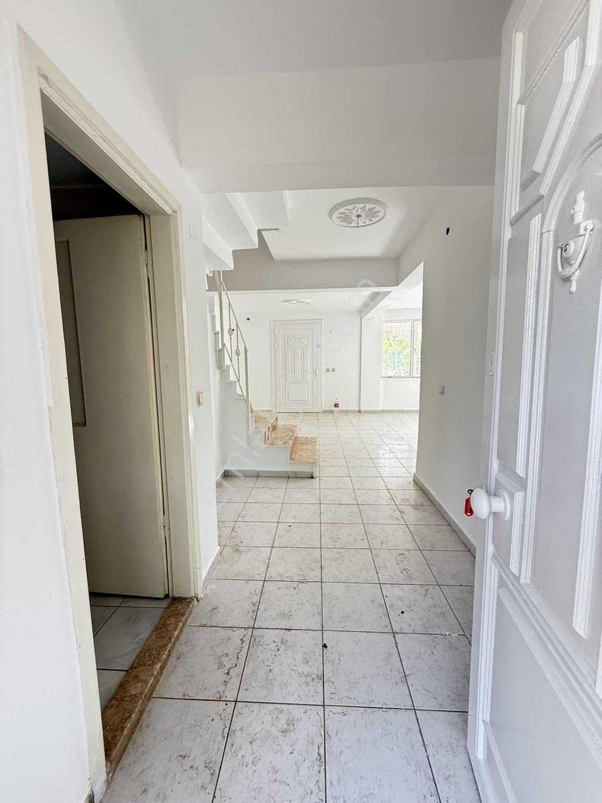 Güzelobada 440m2 Satılık İkiz Villa - Görsel 23