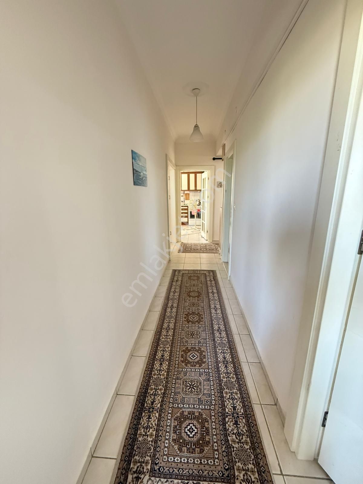 Havuzlu Site İçerisinde 3+1 Ayrı Mutfak Doğalgazlı Daire - Görsel 28