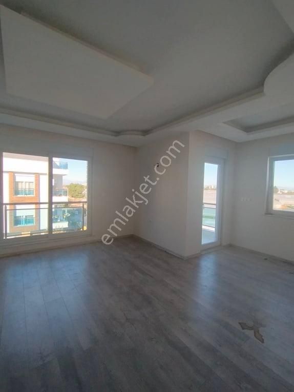 Güzeloba Rauf Denktaş 5 Dk. 2+1 Ayrı Mutfak Site İçerinde Daire - Görsel 12