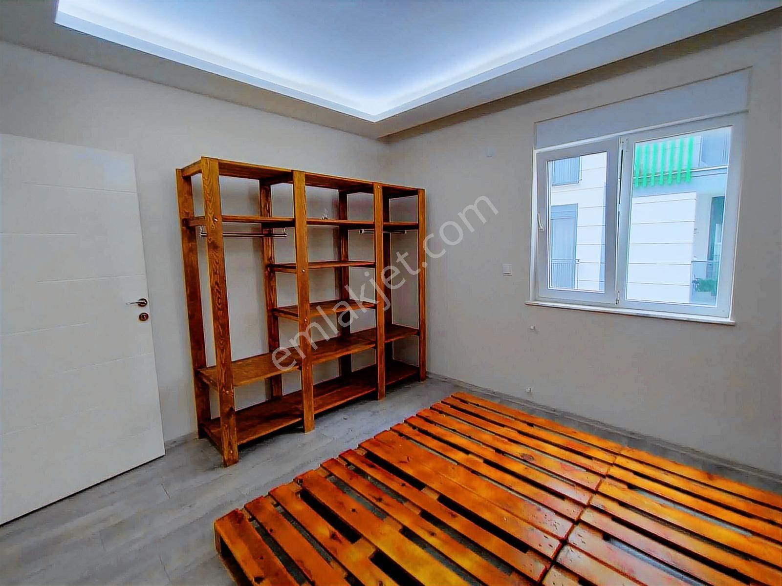 Güzeloba Rauf Denktaş 5 Dk. 2+1 Ayrı Mutfak Site İçerinde Daire - Görsel 15