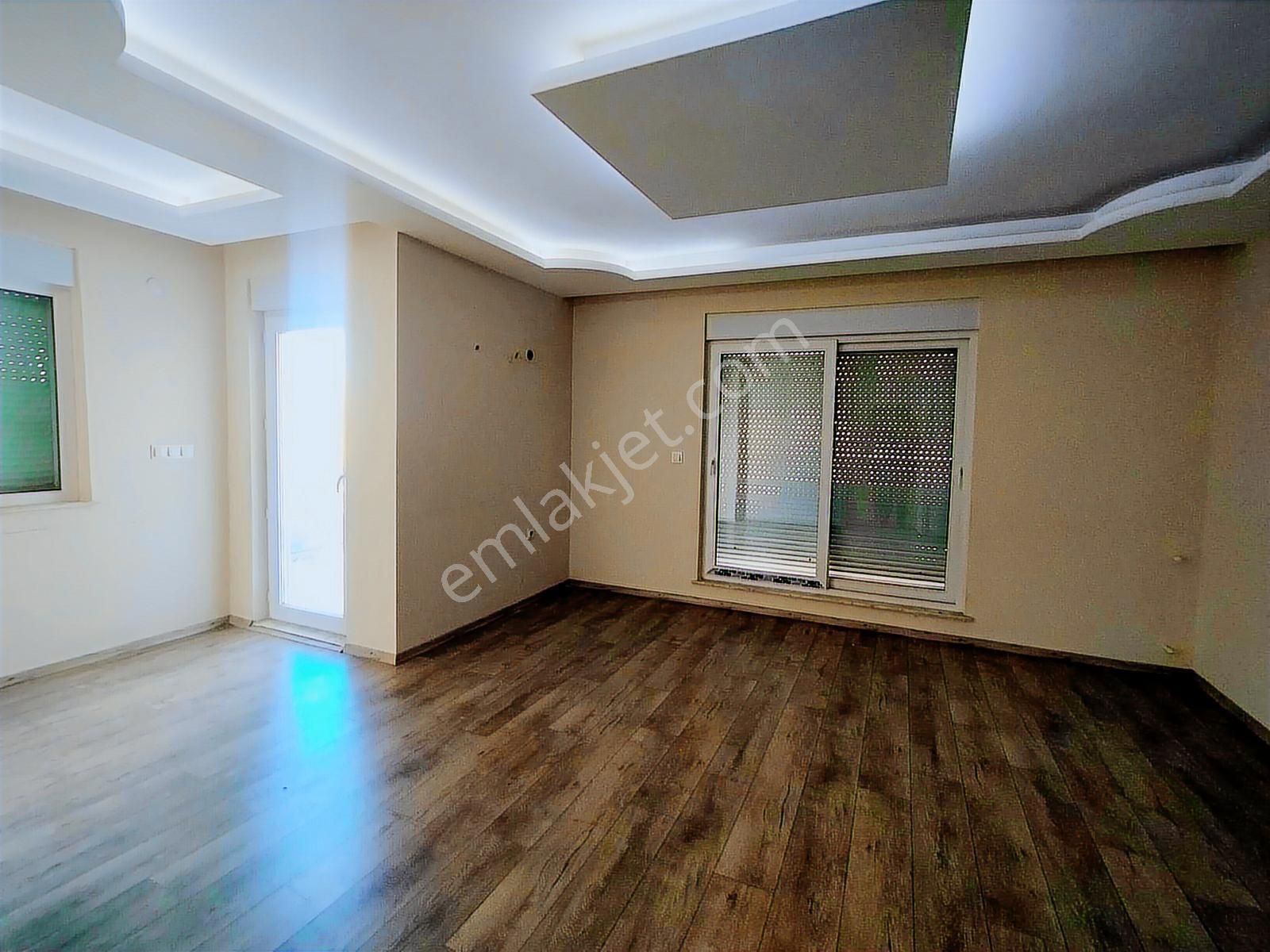 Güzeloba Rauf Denktaş 5 Dk. 2+1 Ayrı Mutfak Site İçerinde Daire - Görsel 3