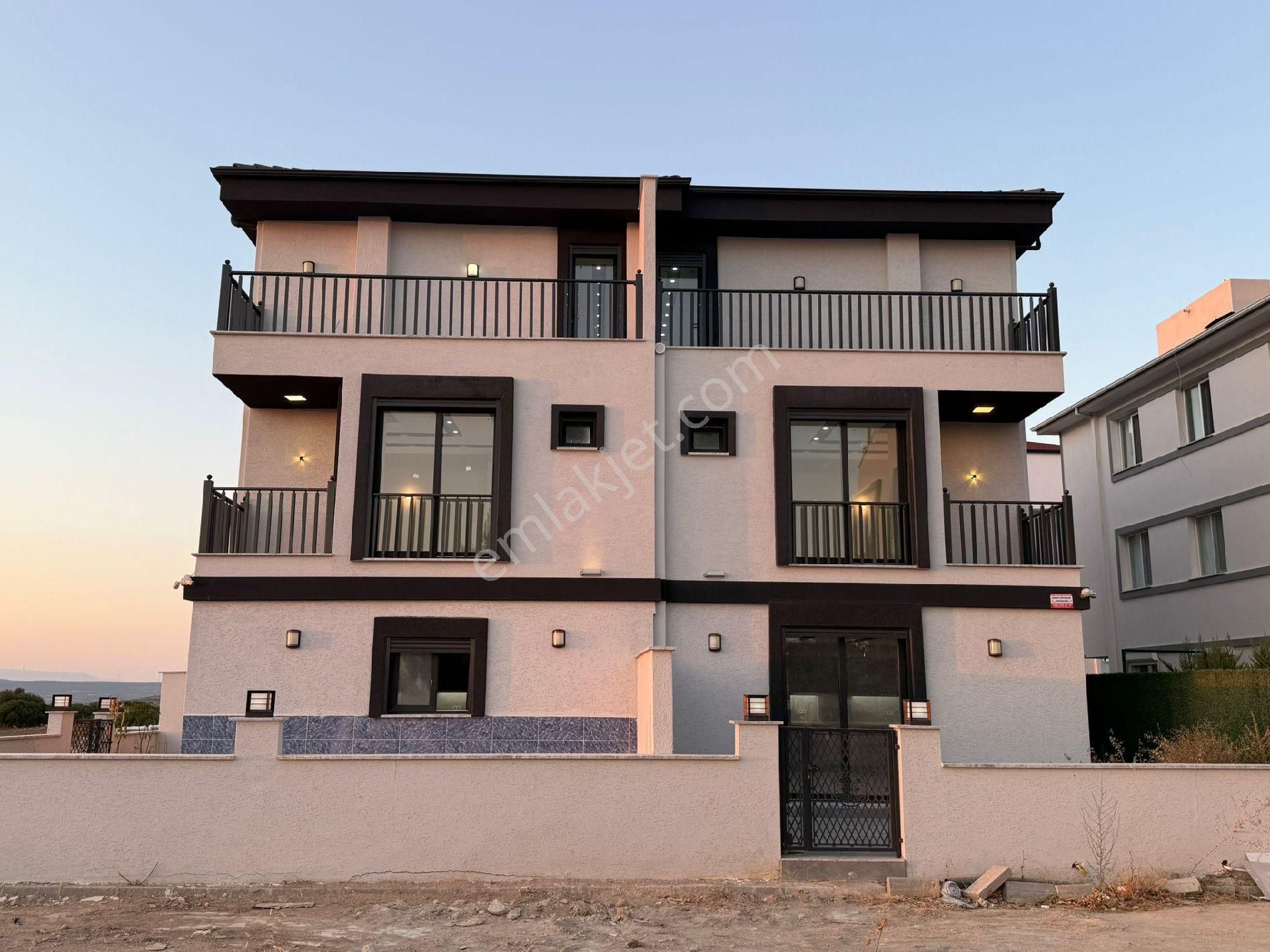 Didim Merkeze Yakın Konunda Sıfır Bitişik Nizman - Görsel 24