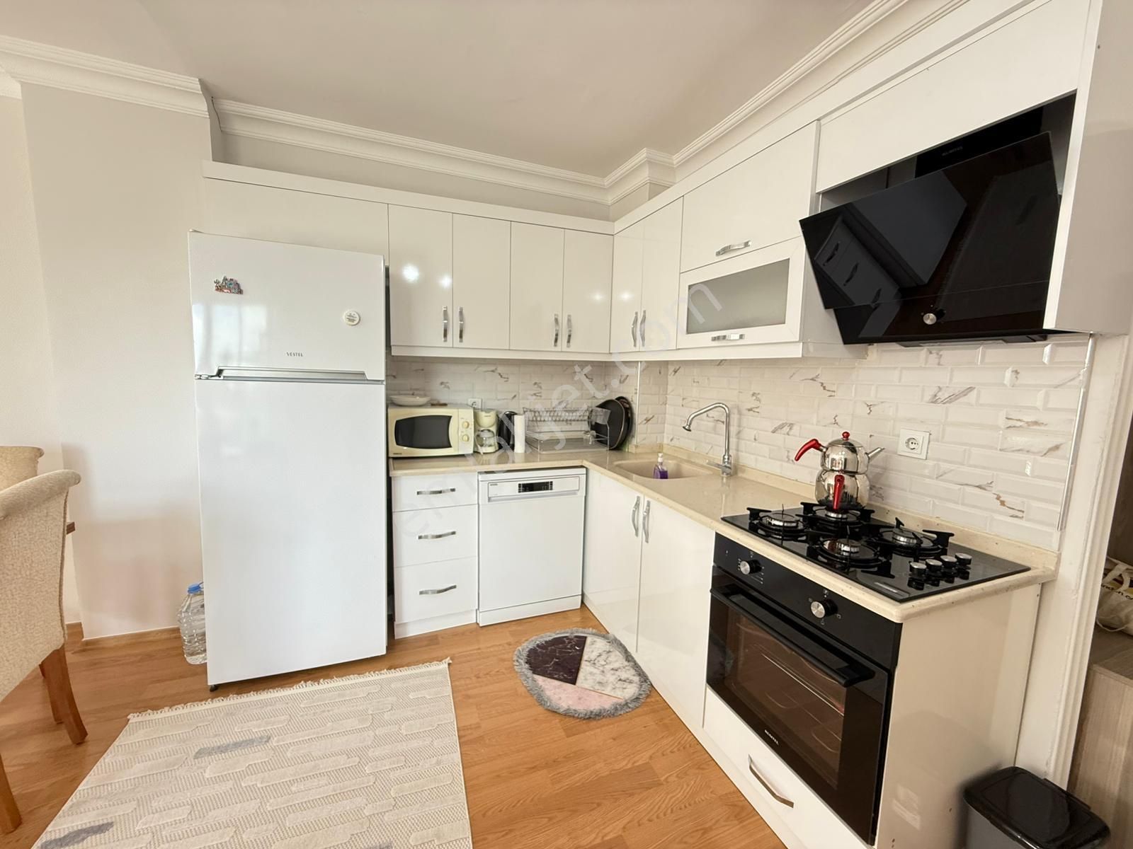 R.denktaş Caddesi Katta 2+1 Temiz Eşyalı Kiralık Daire - Görsel 17