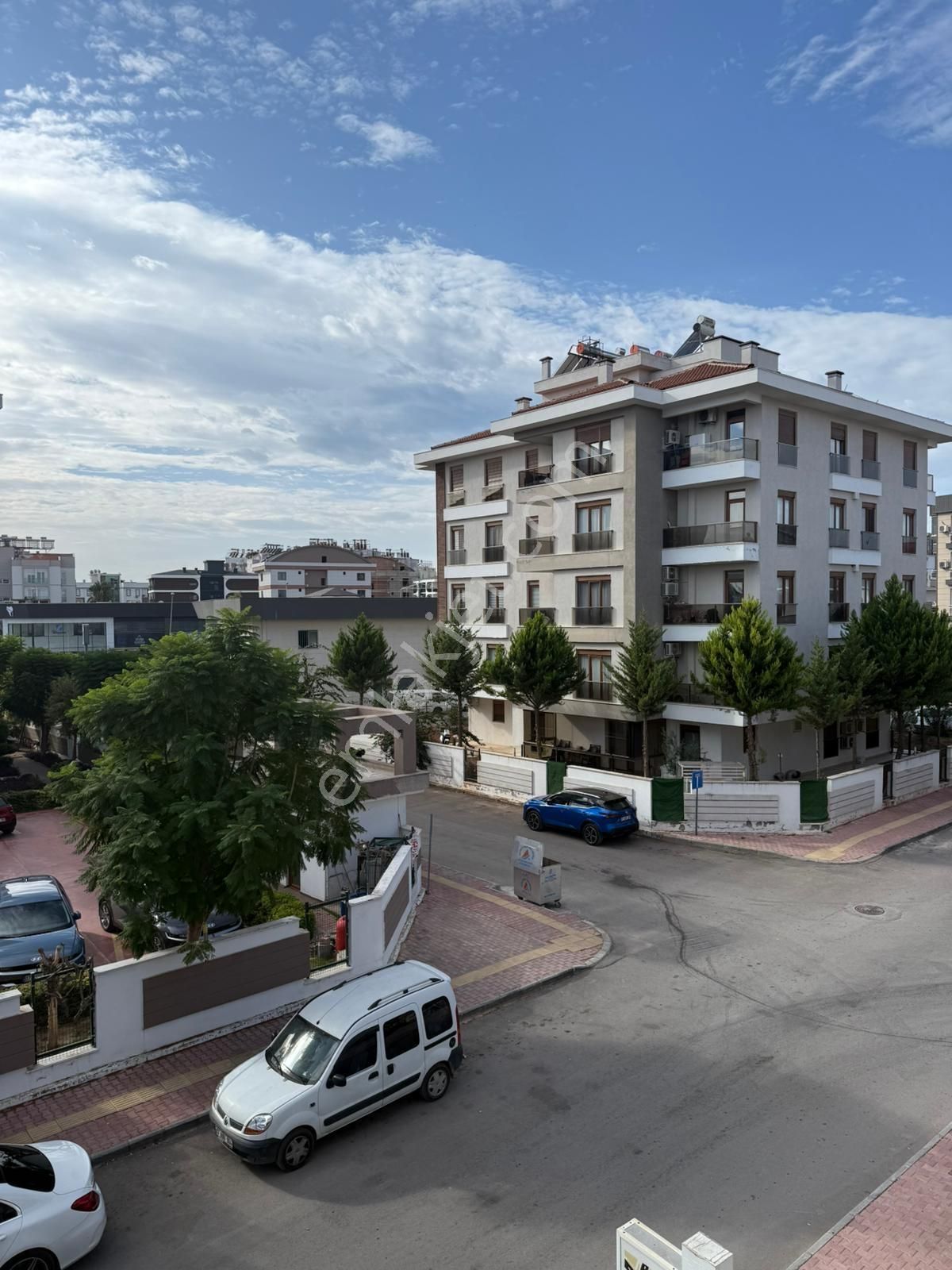 R.denktaş Caddesi Katta 2+1 Temiz Eşyalı Kiralık Daire - Görsel 34