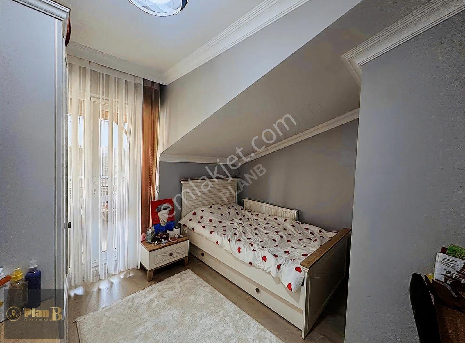 Boğazova Cad. Yakını Eşyalı, Masrafsız 3+1 Çatı Dubleks,site İçi - Görsel 32