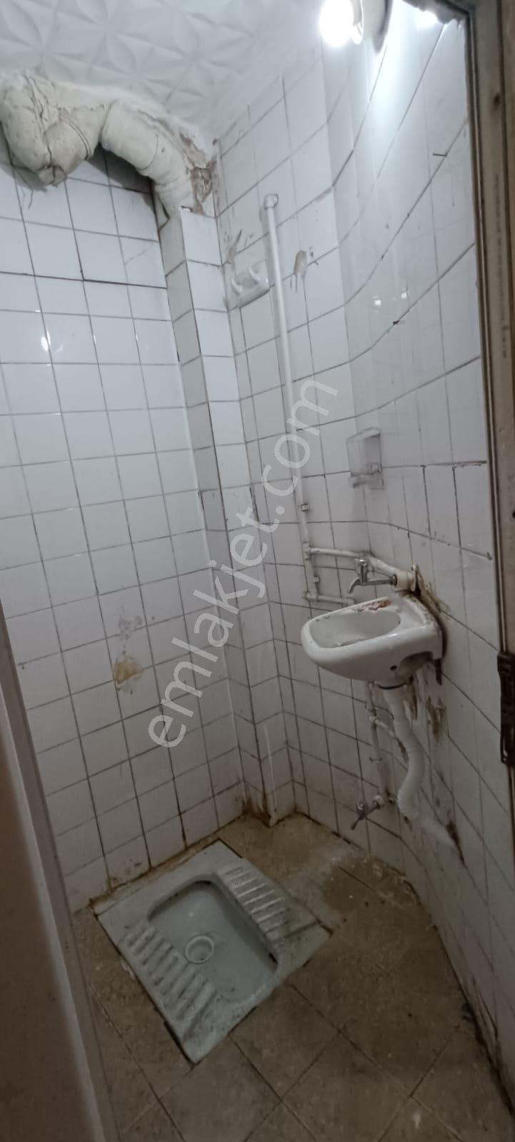 Hazır Kiracılı İstanbul Zeytinburnu 1+1 Satılık Daire - Görsel 9