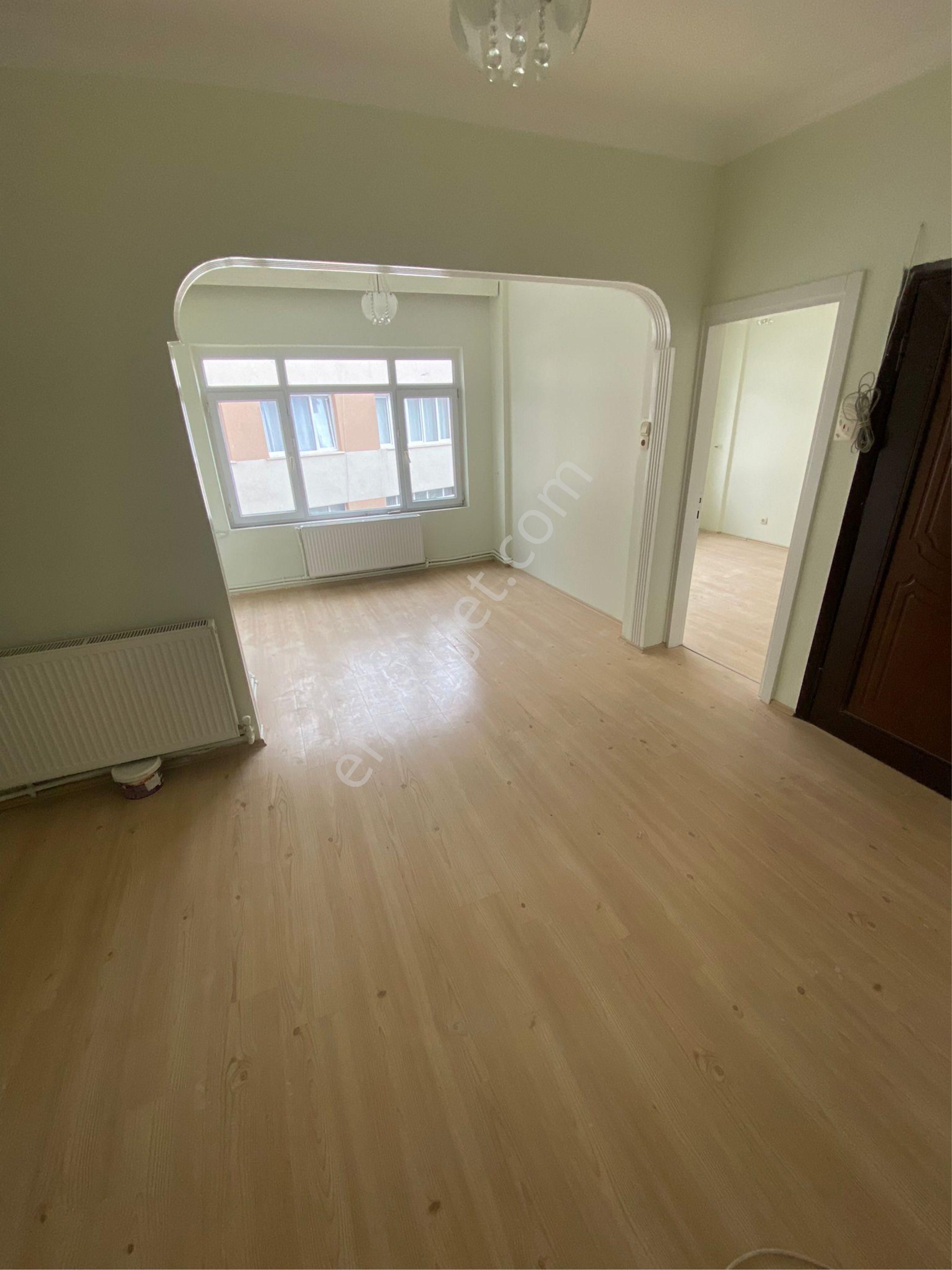 Diyar Gayrimenkul 2+1 Kiralık Merkezi Yerde