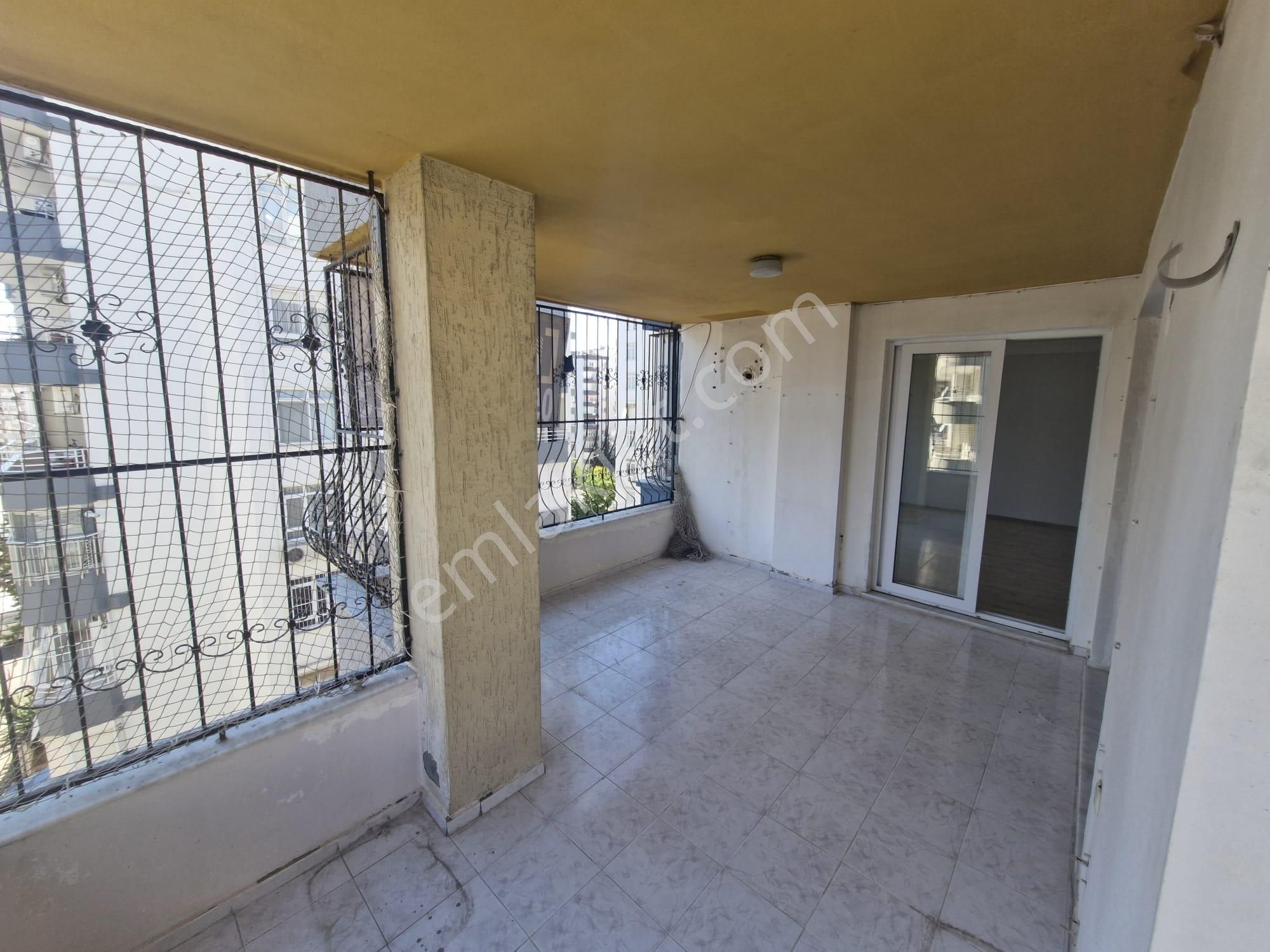 İz'den Kenen Evren'de Geniş Oturumlu Teras Balkonlu Daire - Görsel 14