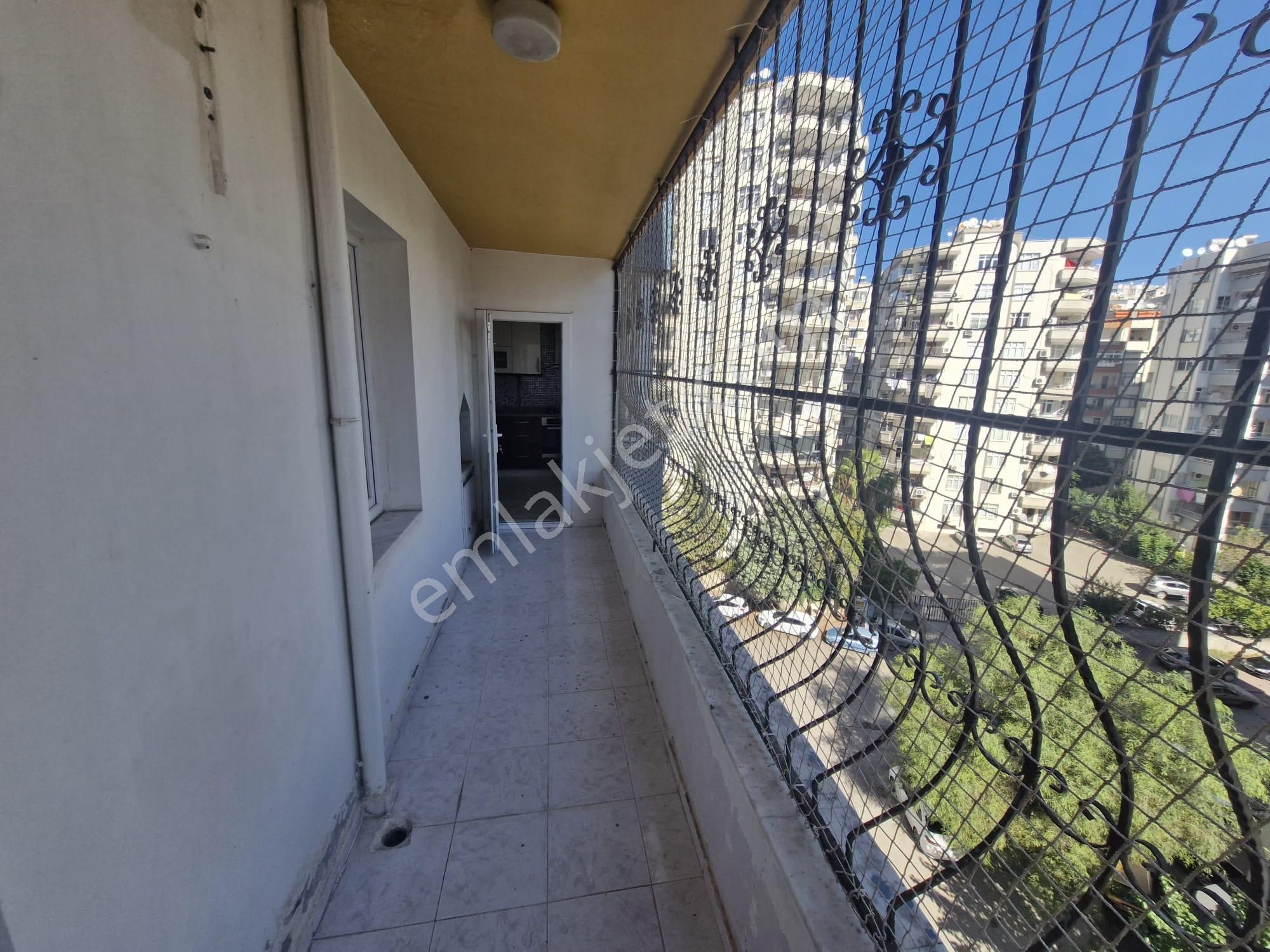 İz'den Kenen Evren'de Geniş Oturumlu Teras Balkonlu Daire - Görsel 23