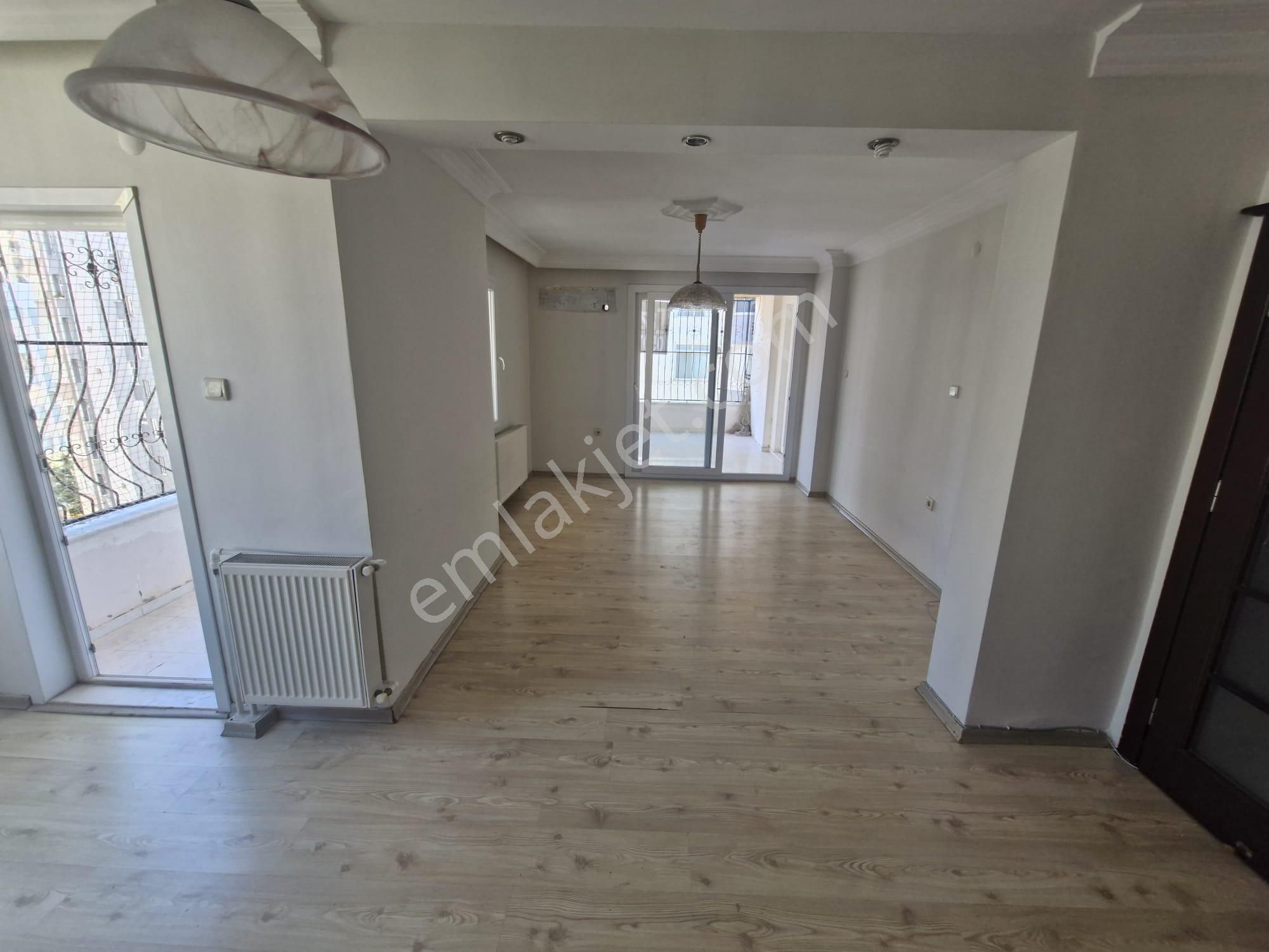 İz'den Kenen Evren'de Geniş Oturumlu Teras Balkonlu Daire - Görsel 8