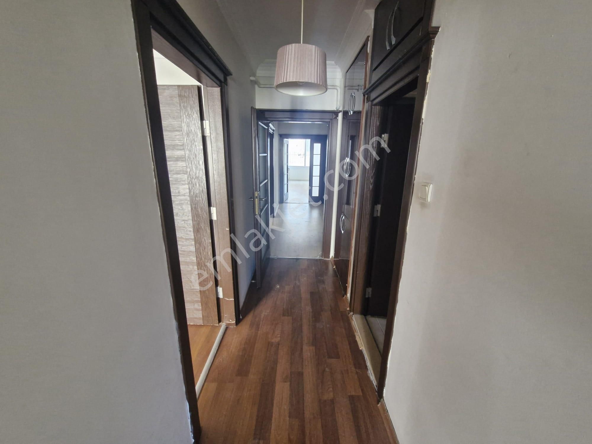 İz'den Kenen Evren'de Geniş Oturumlu Teras Balkonlu Daire - Görsel 15