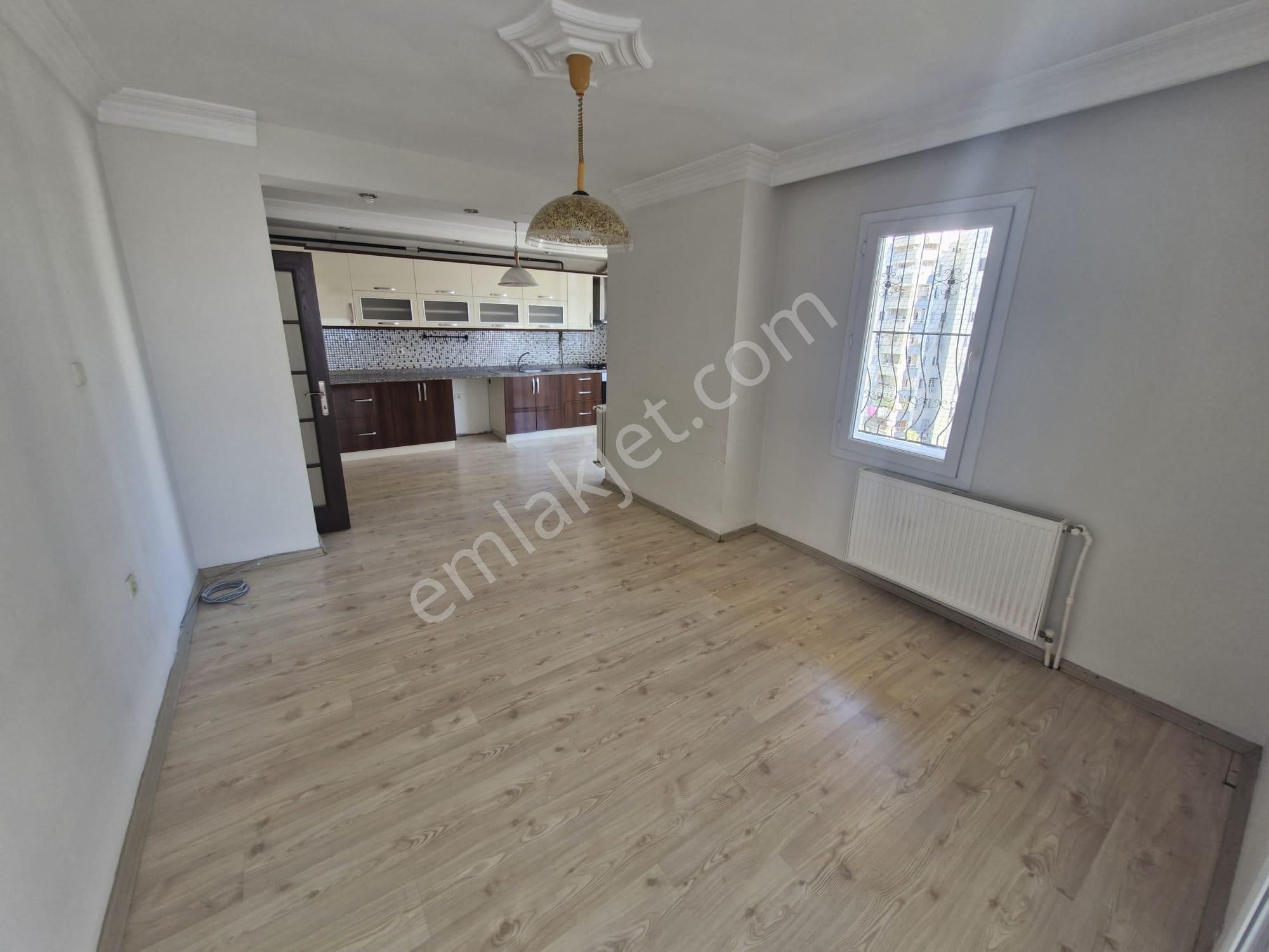 İz'den Kenen Evren'de Geniş Oturumlu Teras Balkonlu Daire - Görsel 7