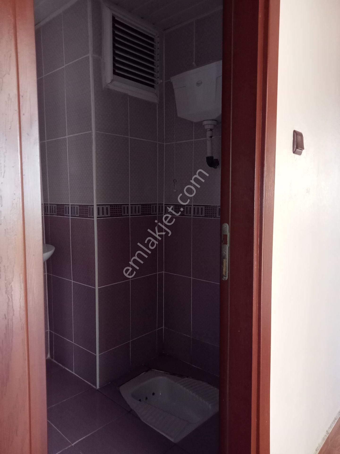 Satılık 3+1 Beyazevler De Odaları Geniş İskanlı Hasarsız Bina Site İçerisin De 4000000tl - Görsel 20