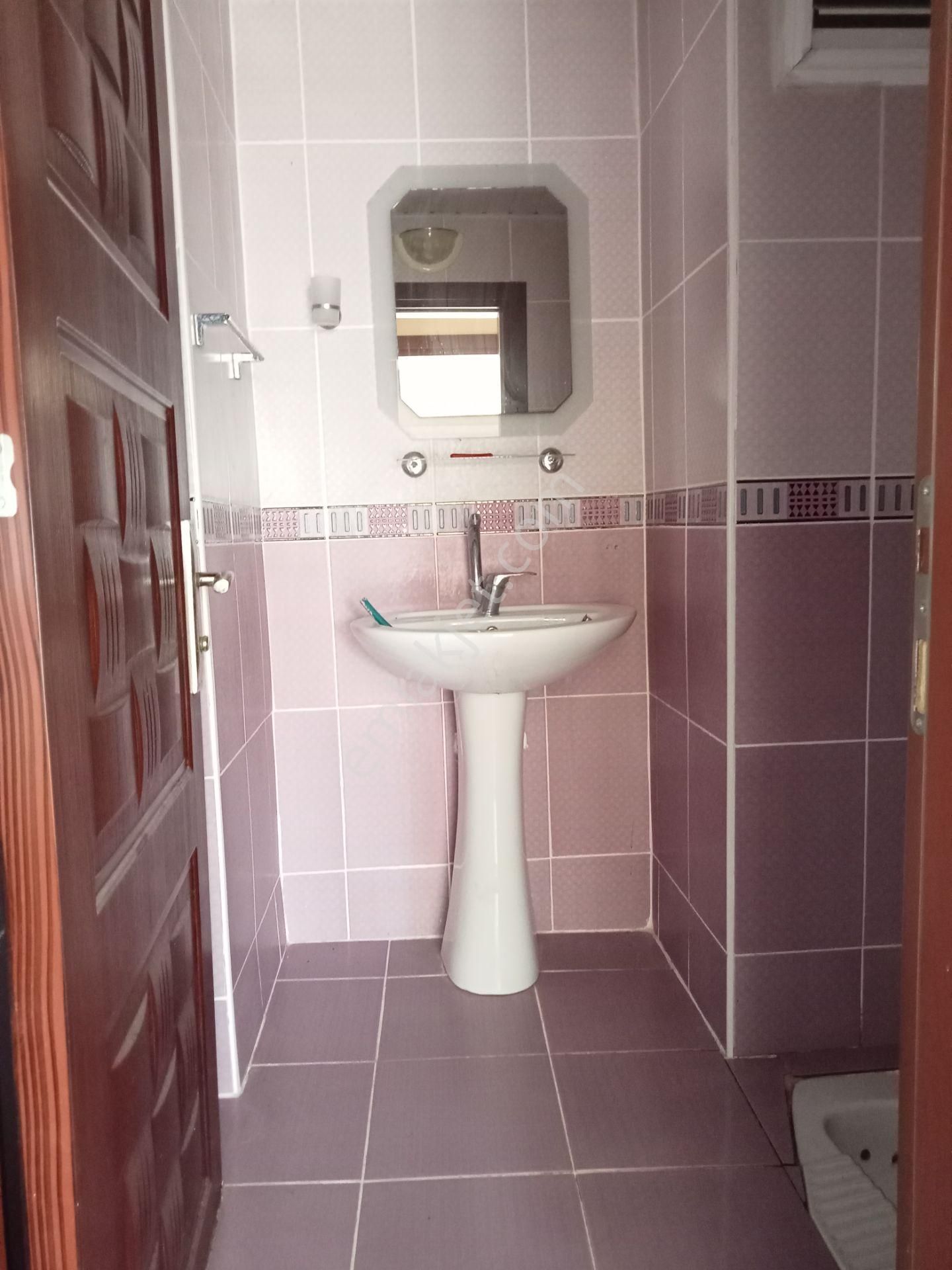 Satılık 3+1 Beyazevler De Odaları Geniş İskanlı Hasarsız Bina Site İçerisin De 4000000tl - Görsel 19