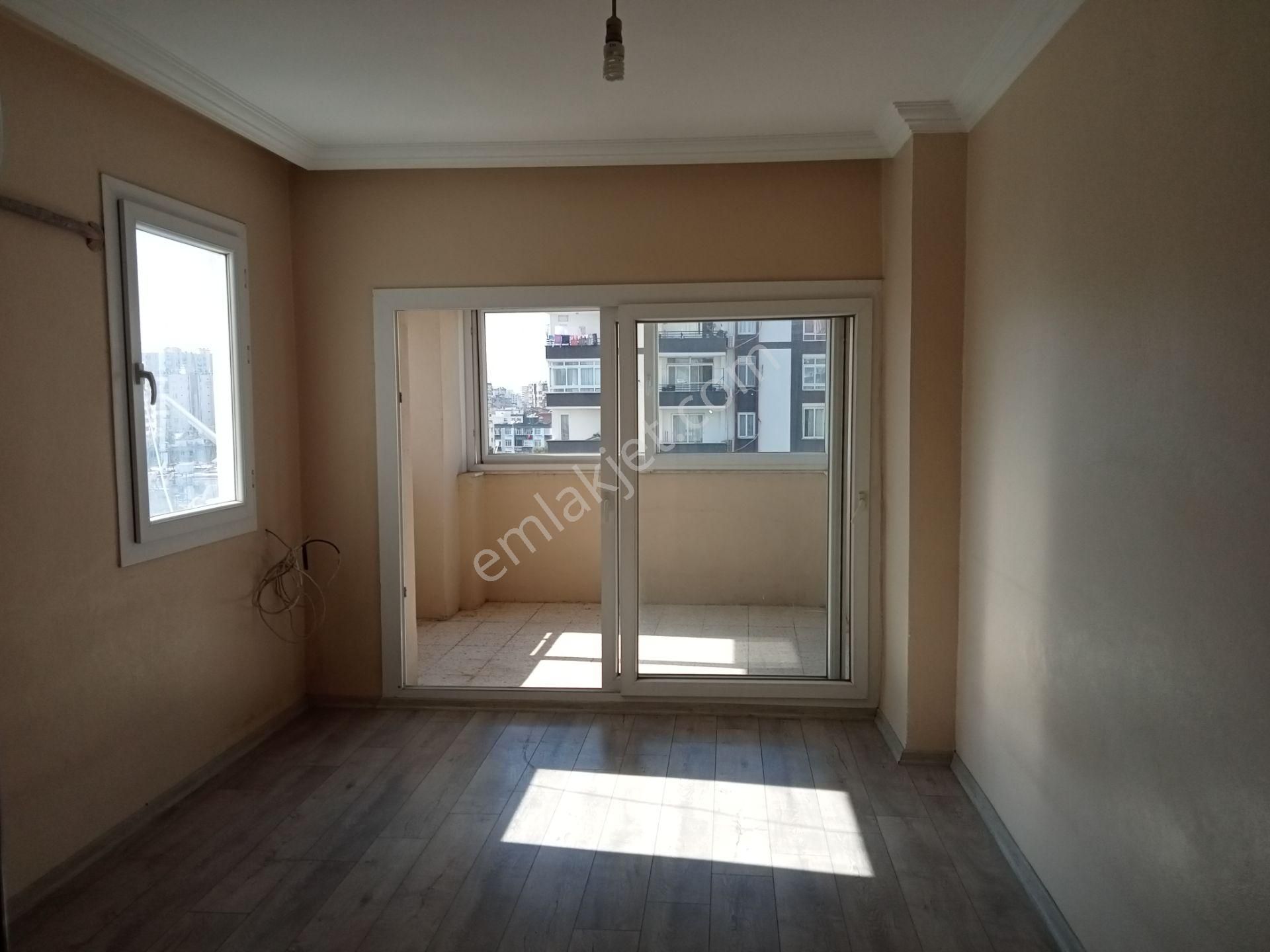 Satılık 3+1 Beyazevler De Odaları Geniş İskanlı Hasarsız Bina Site İçerisin De 4000000tl - Görsel 9