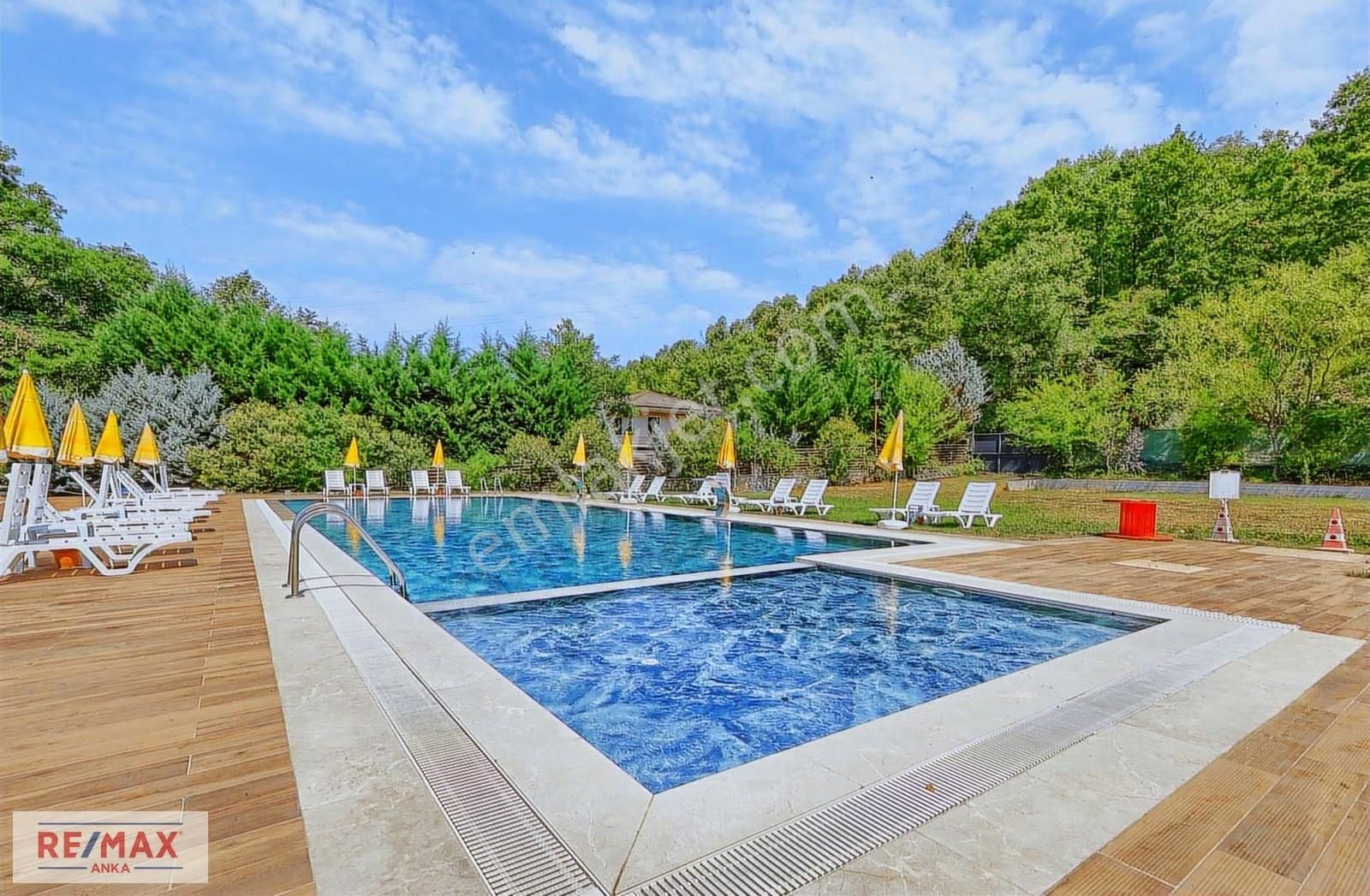Karamandere'de 1383 M2 İçerisinde Havuz Olan Satılık Tarla - Görsel 3