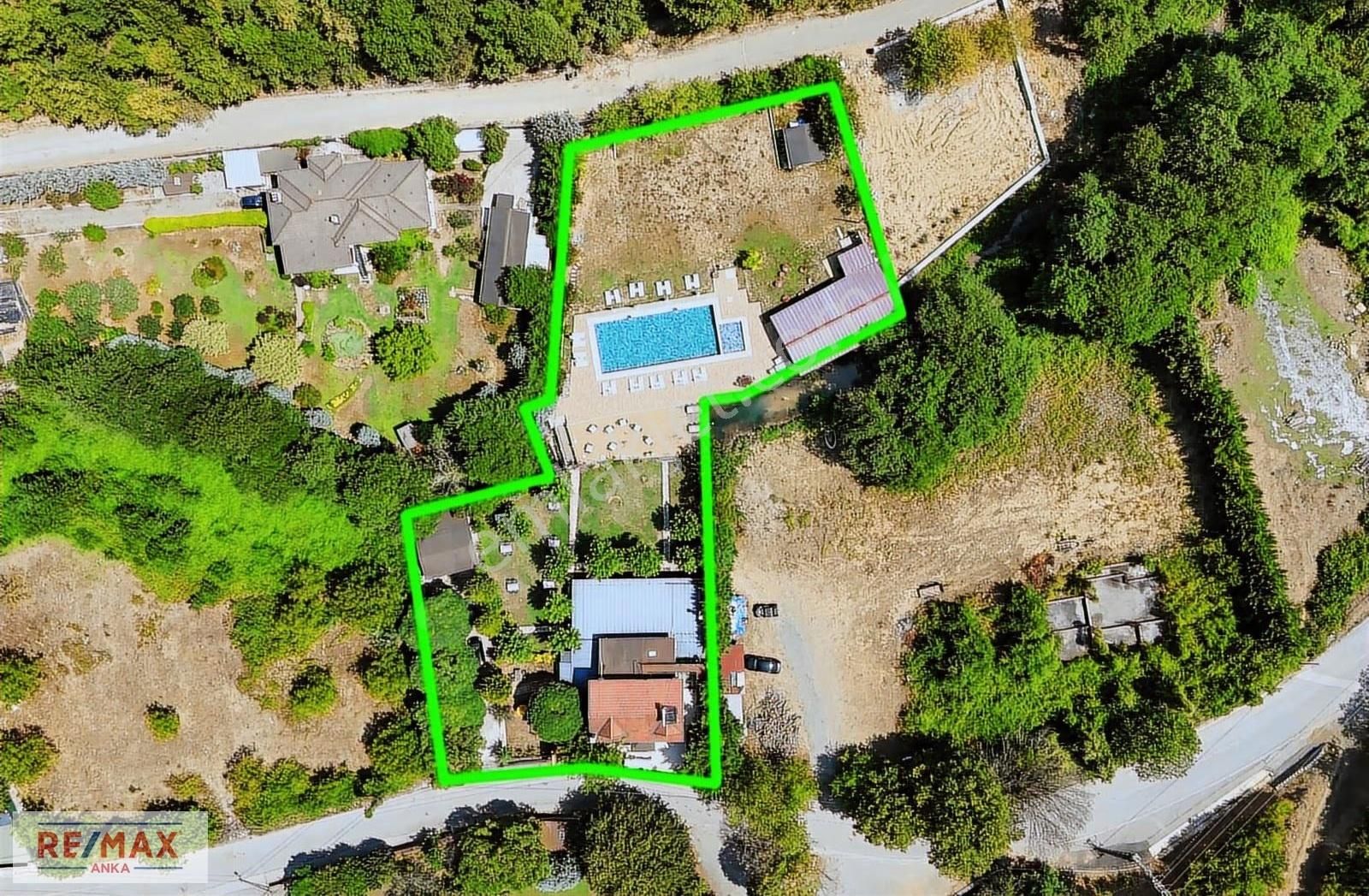 Karamandere'de 1383 M2 İçerisinde Havuz Olan Satılık Tarla - Görsel 5