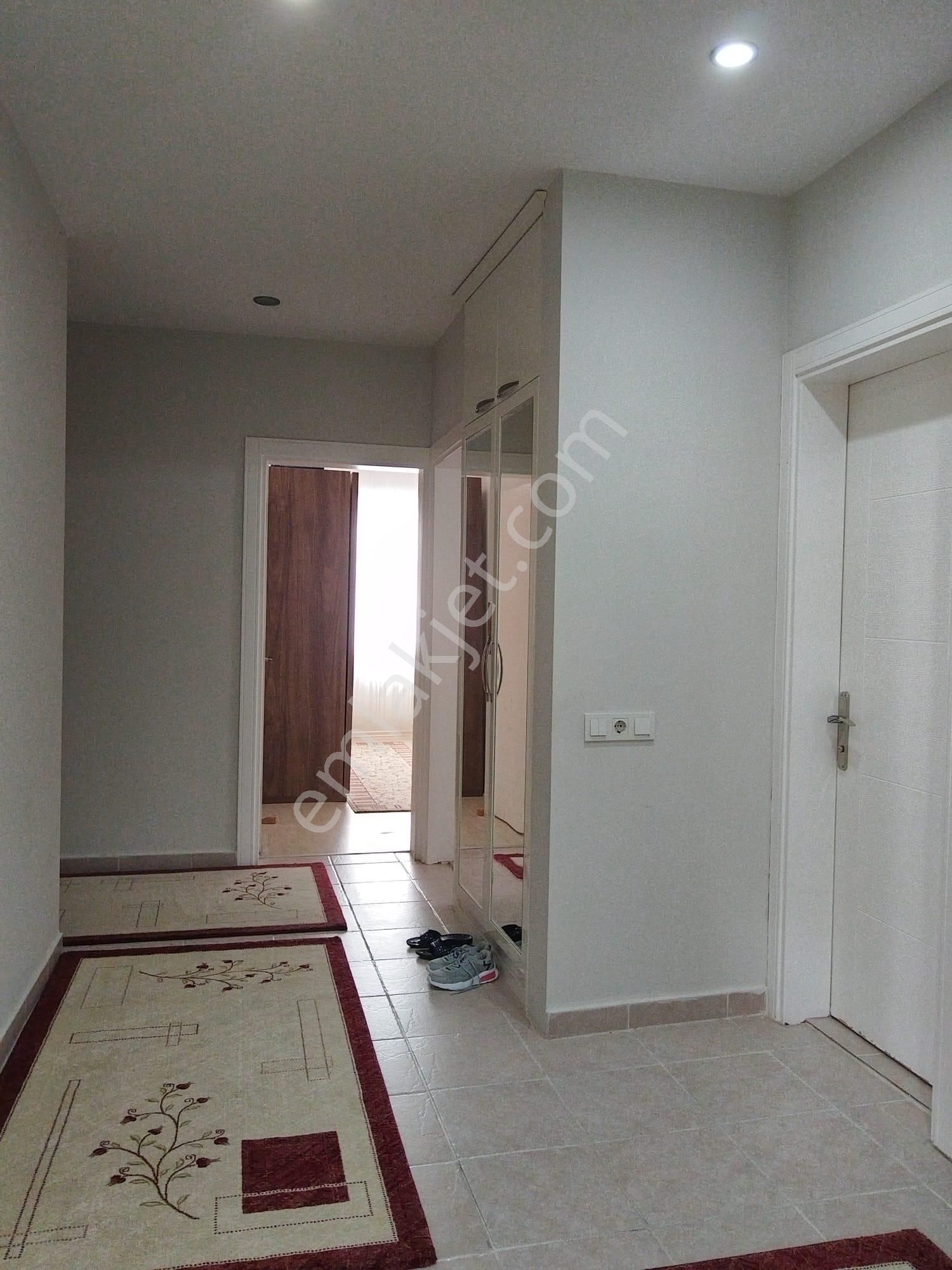 Döşemealtında Geniş Avm Toplu Ulaşıma Pazara Çok Yakın 3+1 Daire - Görsel 8