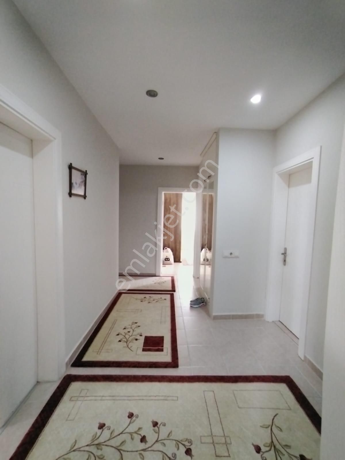 Döşemealtında Geniş Avm Toplu Ulaşıma Pazara Çok Yakın 3+1 Daire - Görsel 6