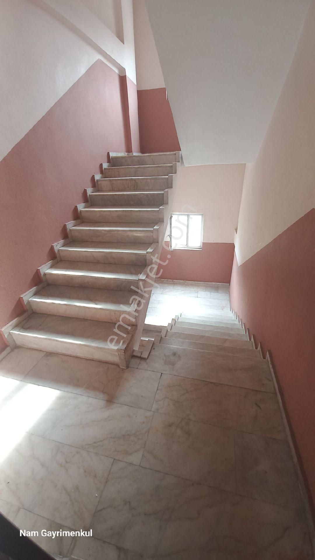 Selçuklar Mahallesi'nde 3+1 Kiralık Daire - Görsel 25