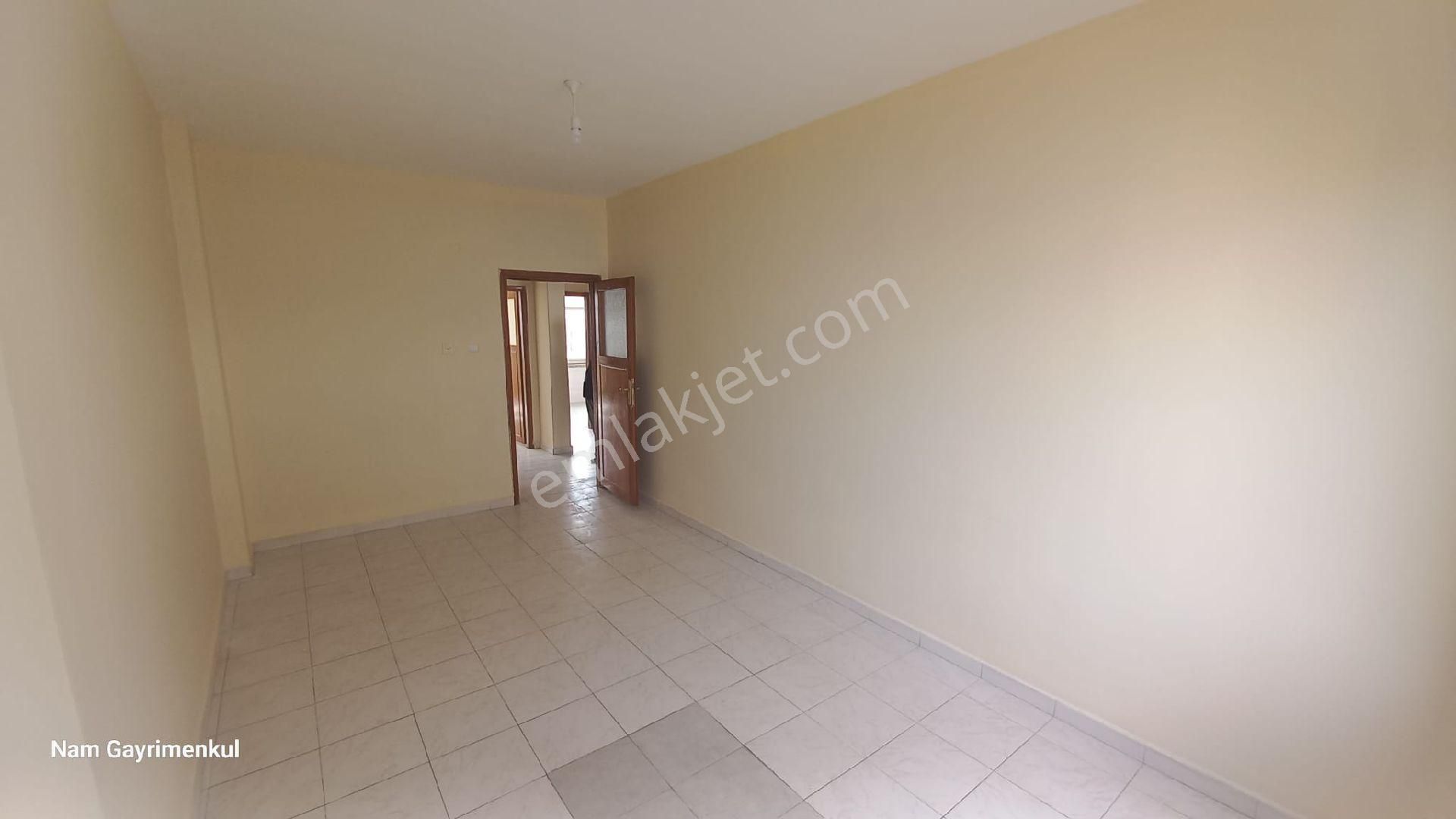 Selçuklar Mahallesi'nde 3+1 Kiralık Daire - Görsel 16
