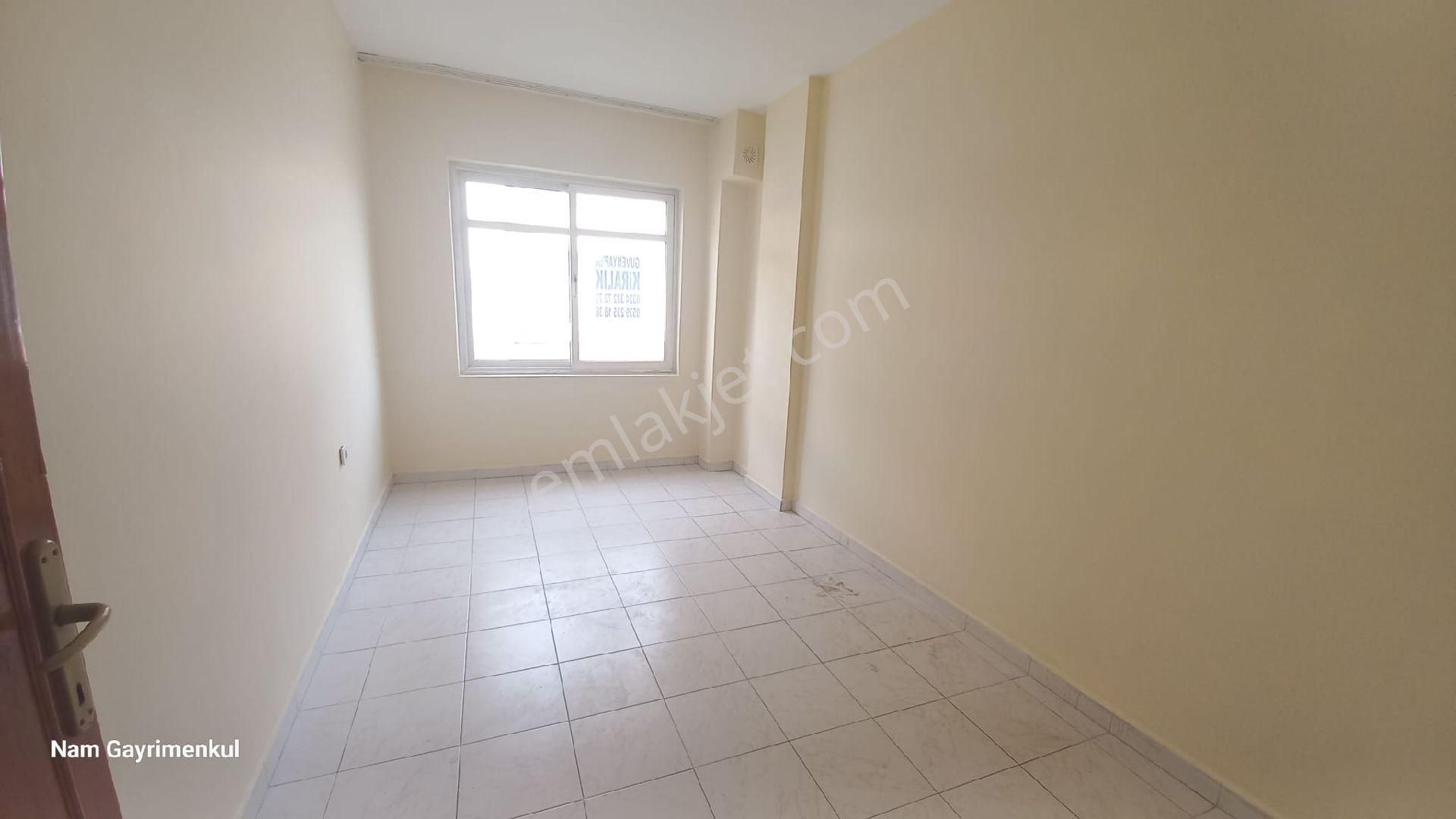 Selçuklar Mahallesi'nde 3+1 Kiralık Daire - Görsel 18