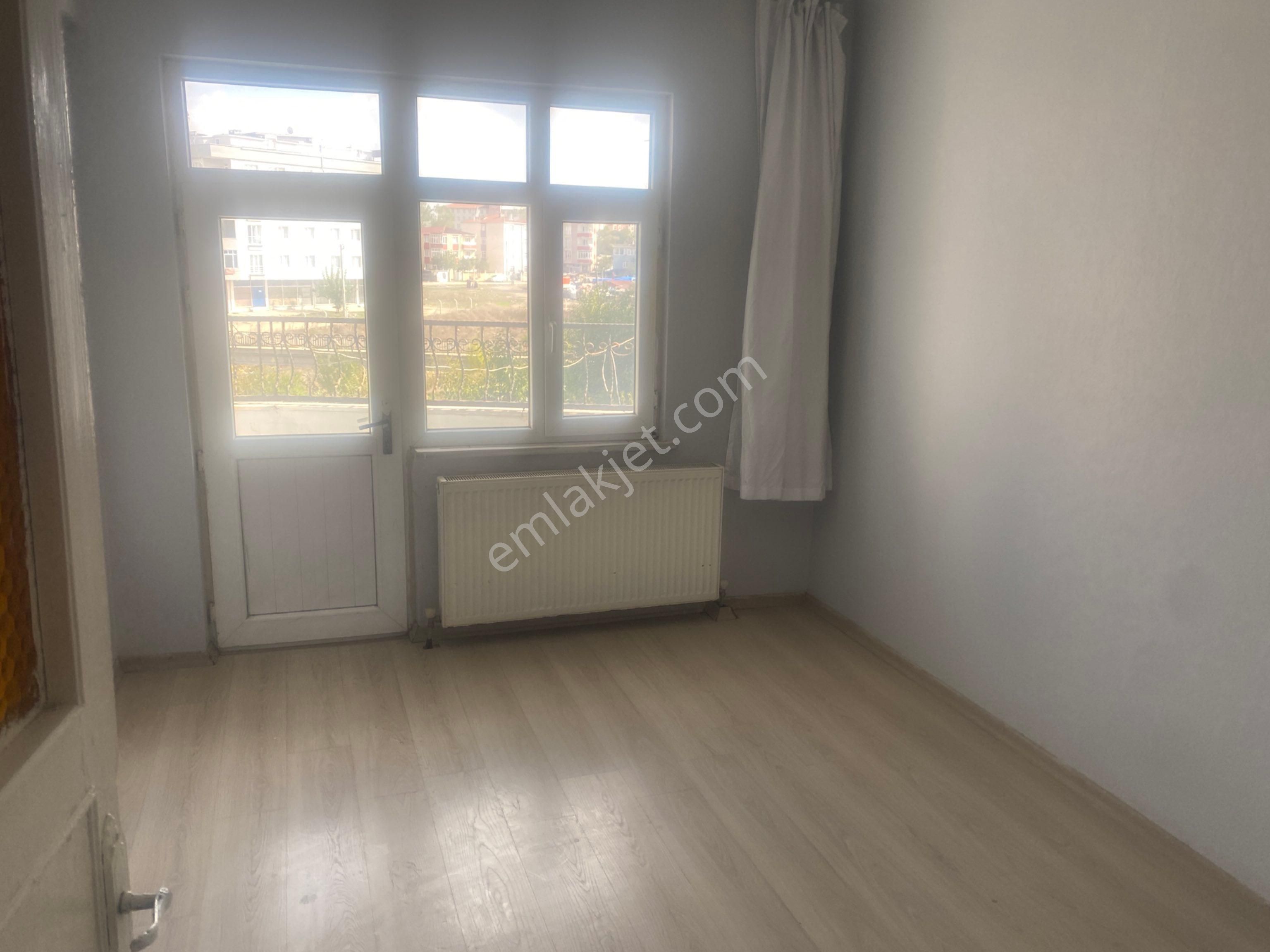 Uğur Emlaktan Bağlık Mah 3+1 3. Kat Yatırımlık Daire - Görsel 8