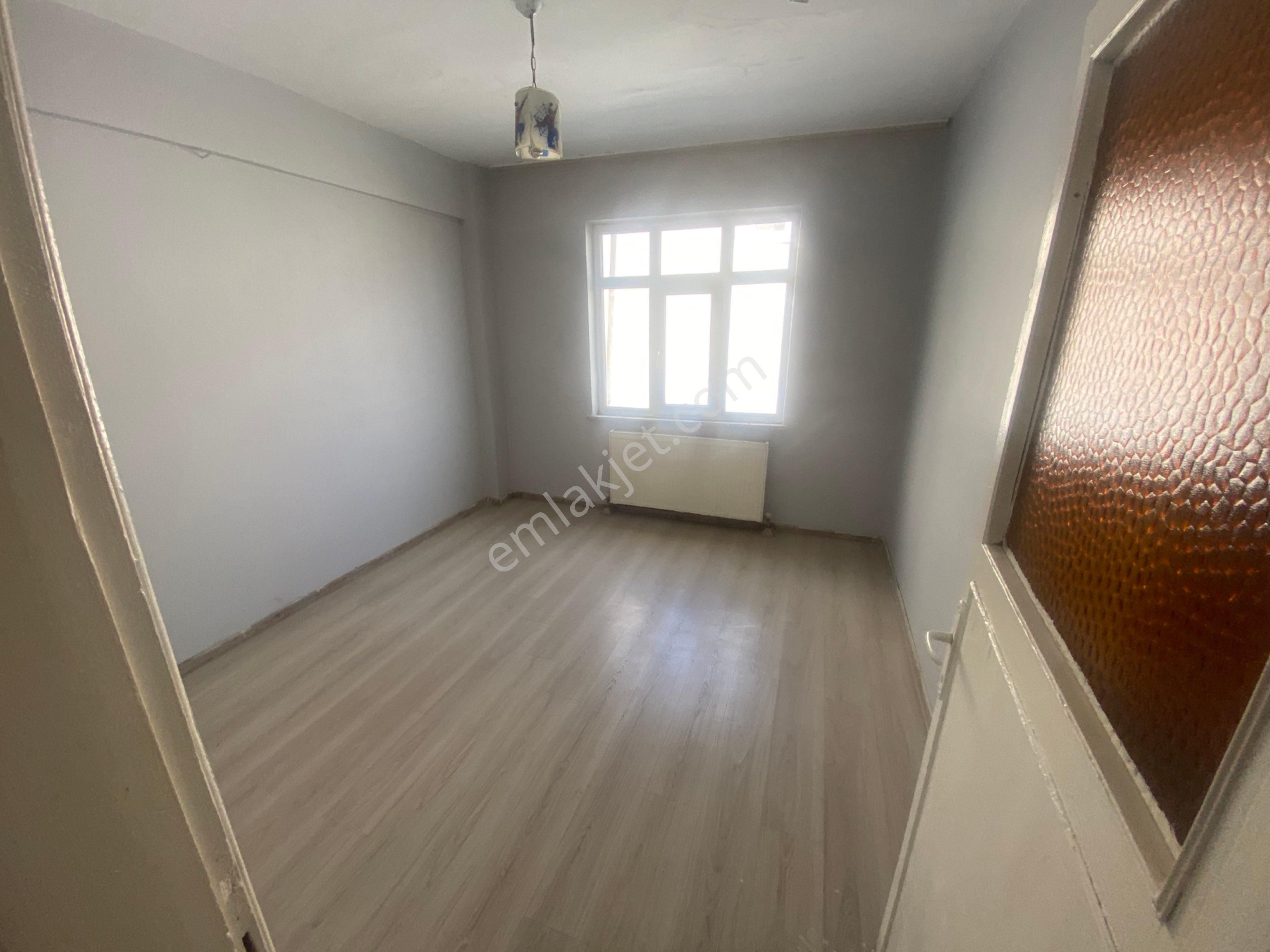 Uğur Emlaktan Bağlık Mah 3+1 3. Kat Yatırımlık Daire - Görsel 4