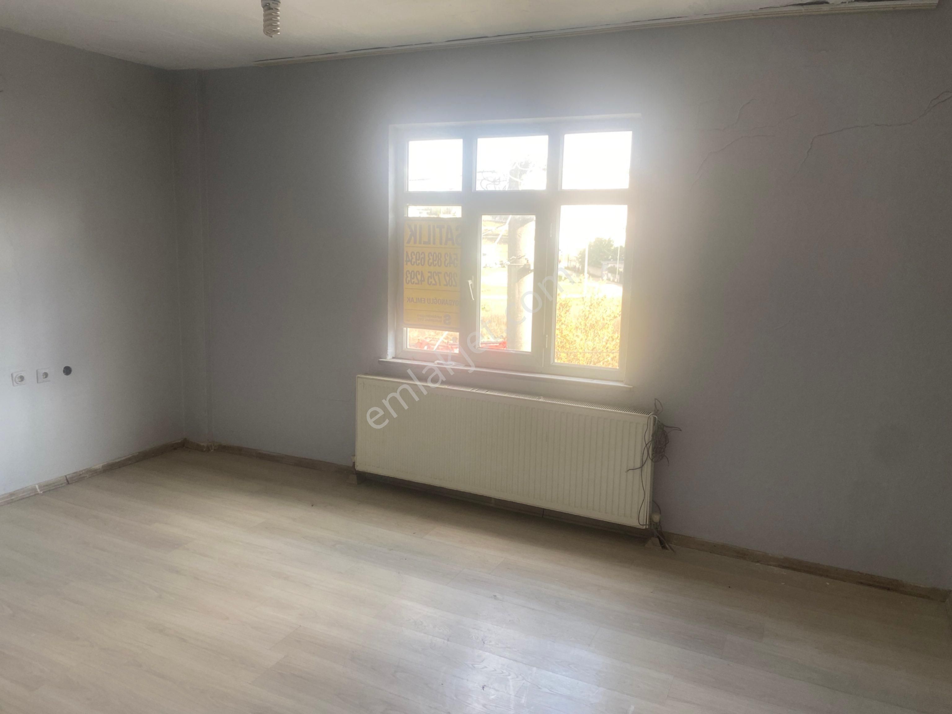 Uğur Emlaktan Bağlık Mah 3+1 3. Kat Yatırımlık Daire - Görsel 2