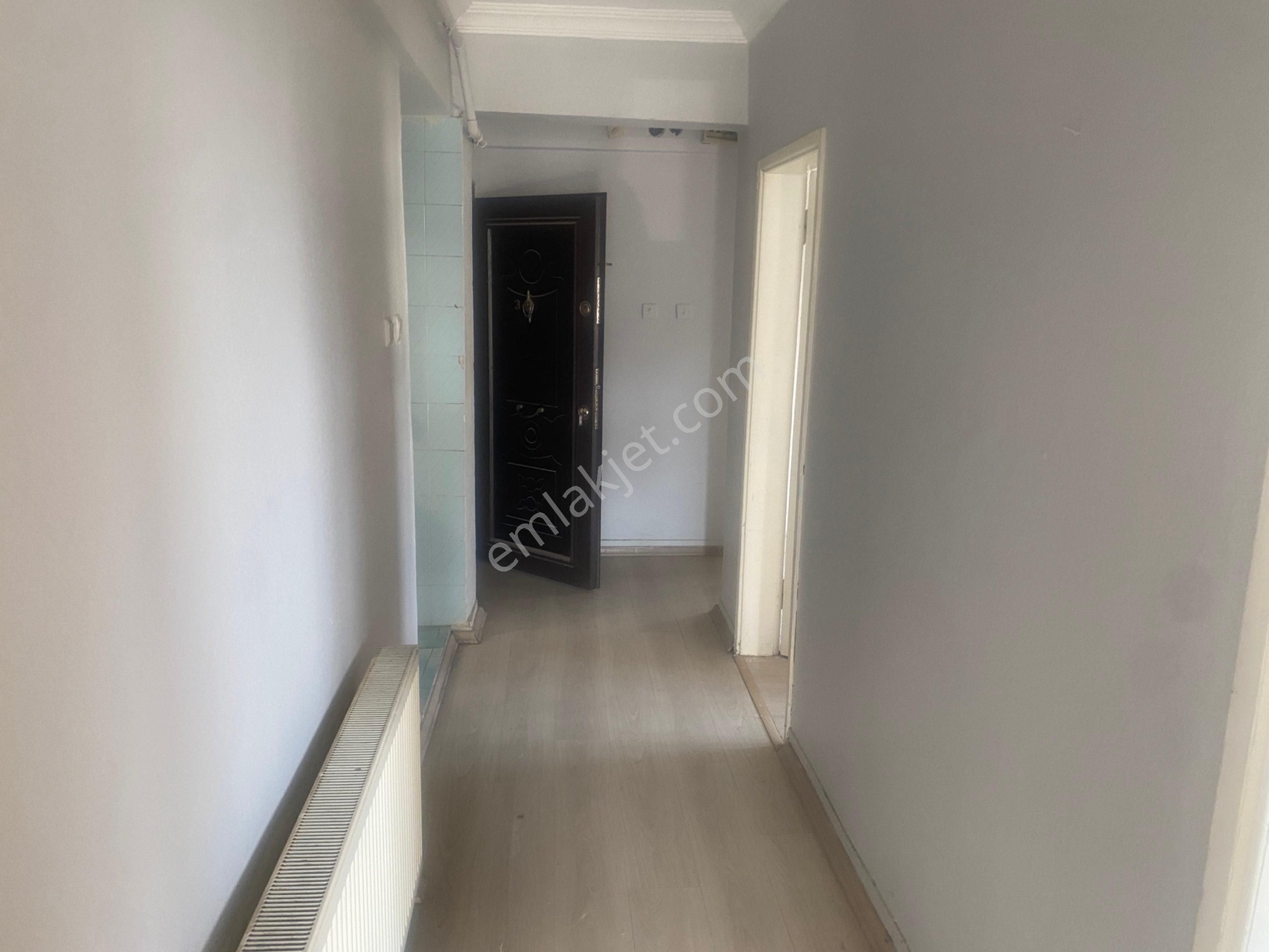 Uğur Emlaktan Bağlık Mah 3+1 3. Kat Yatırımlık Daire - Görsel 15