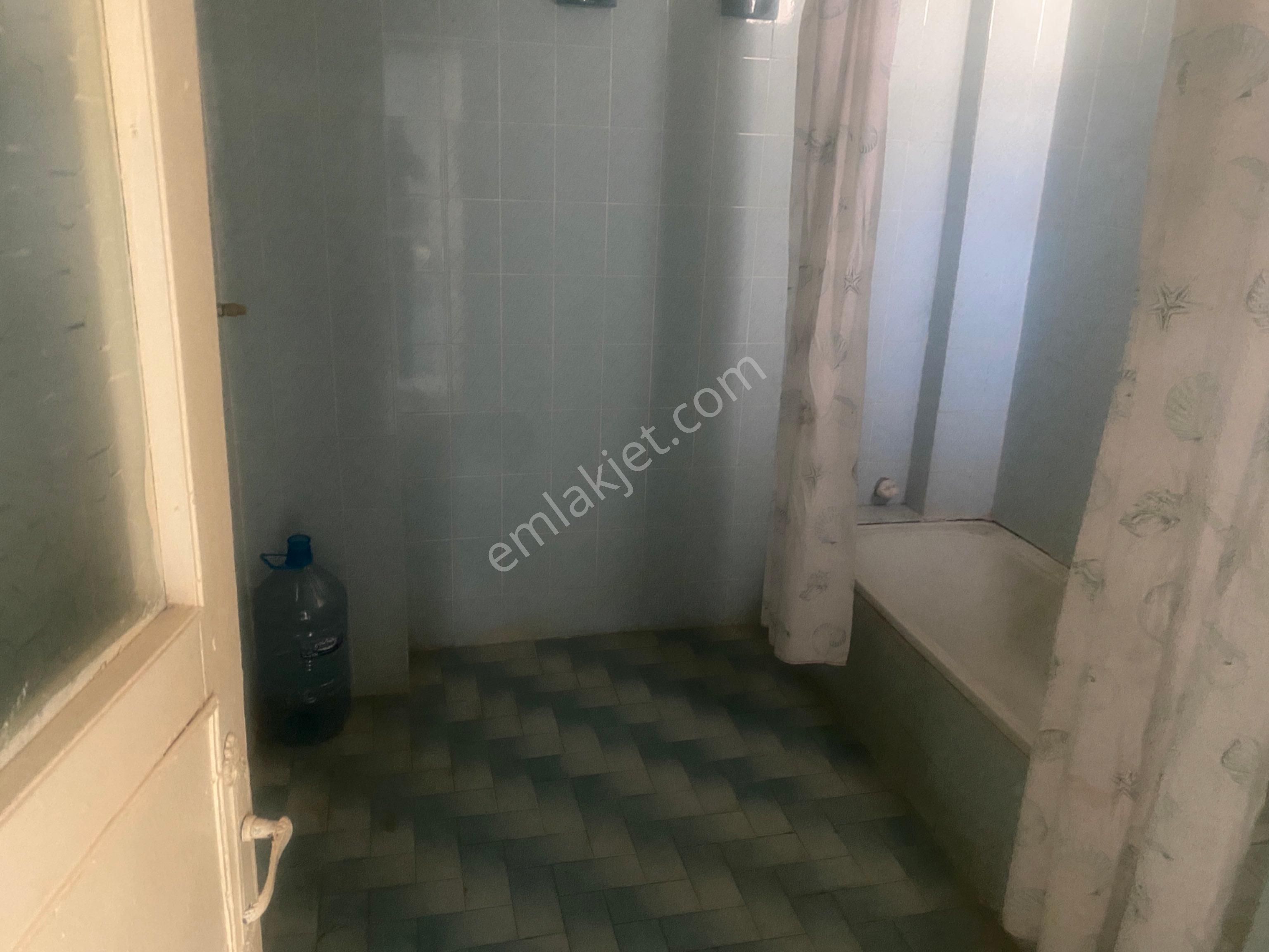 Uğur Emlaktan Bağlık Mah 3+1 3. Kat Yatırımlık Daire - Görsel 18