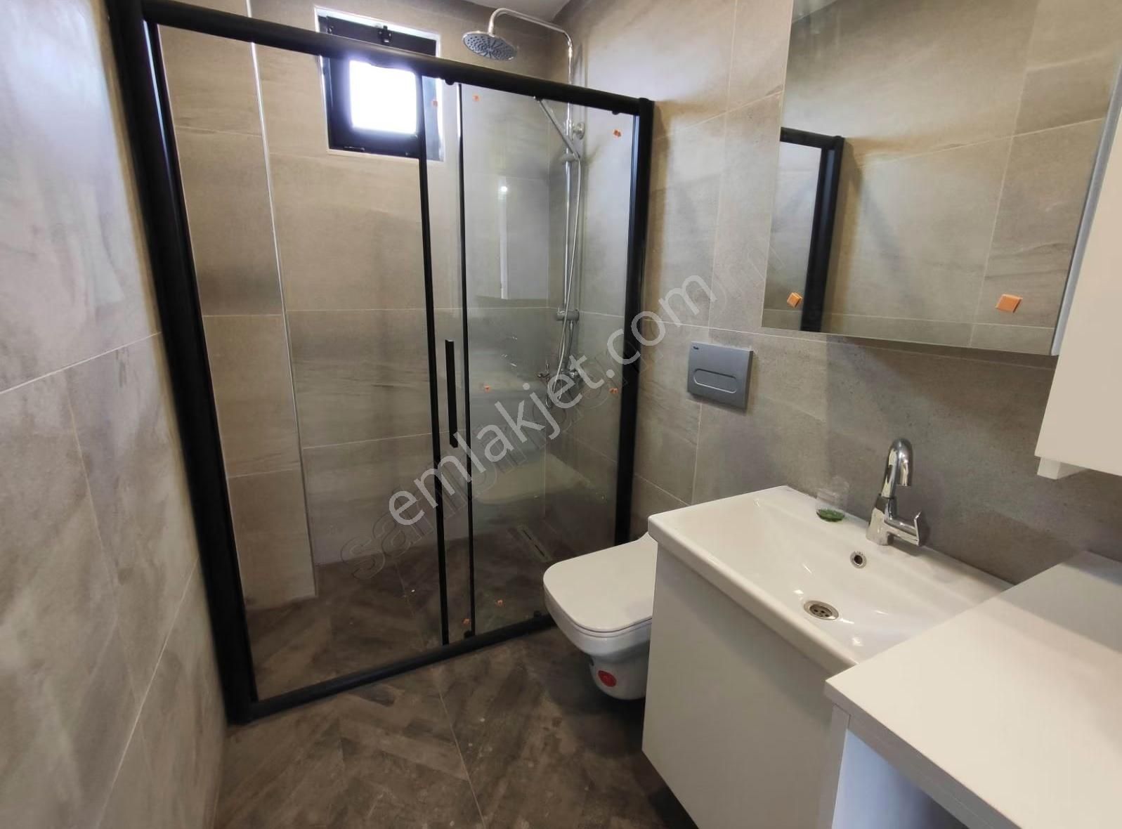 Çiftlikköy Sahilde Caddeye Cephe Sıfır 4+1 Dubleks Daire - Görsel 6