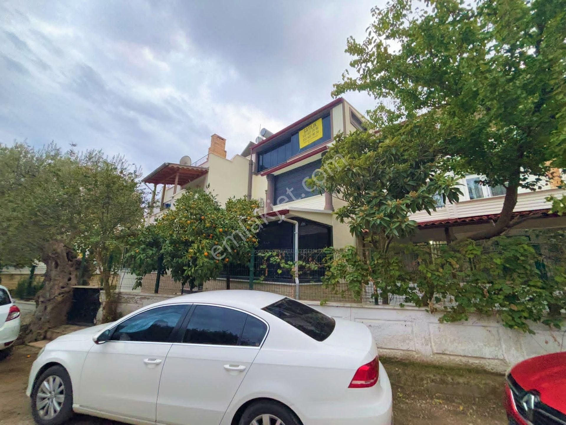 Tek Yetkili Alfa'dan Güre'de 200m2 Bahçeli 4+1 Müstakil Villa