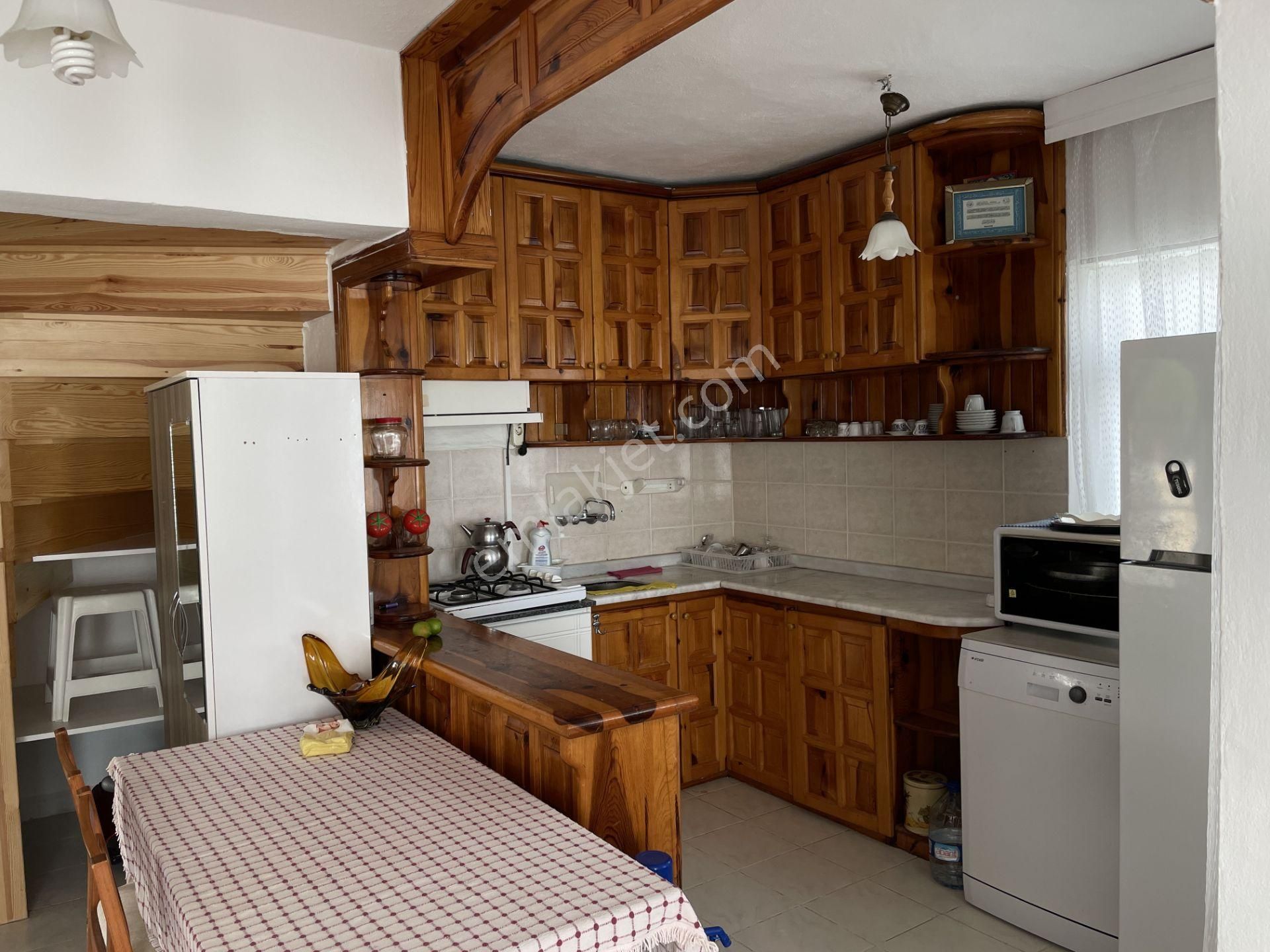 Datça Güneşkent'te Deniz Manzaralı Yıllık Kiralık 2+1 Villa - Görsel 5