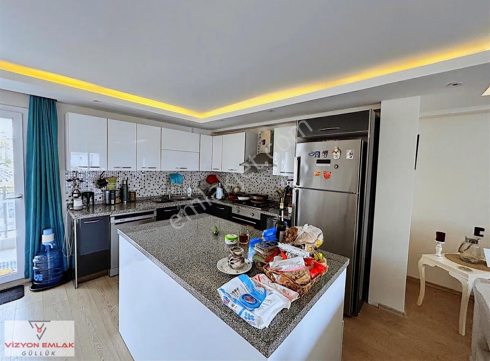 Muğla Güllük Neka Sitesinde Denize 50 Metre Mesafede 5+1 Daire - Görsel 20